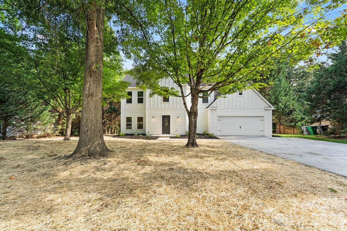 2033 Colony Hill Drive — Charlotte