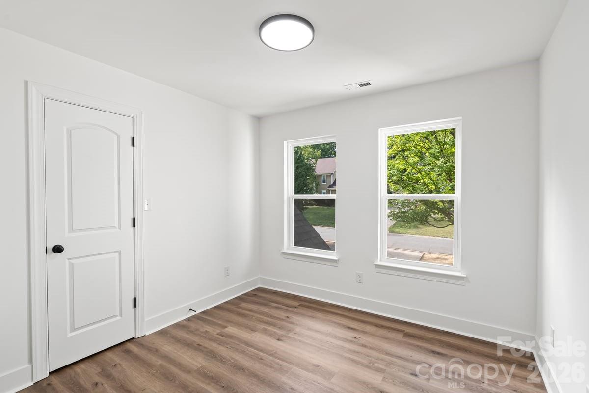 2033 Colony Hill Drive — Charlotte