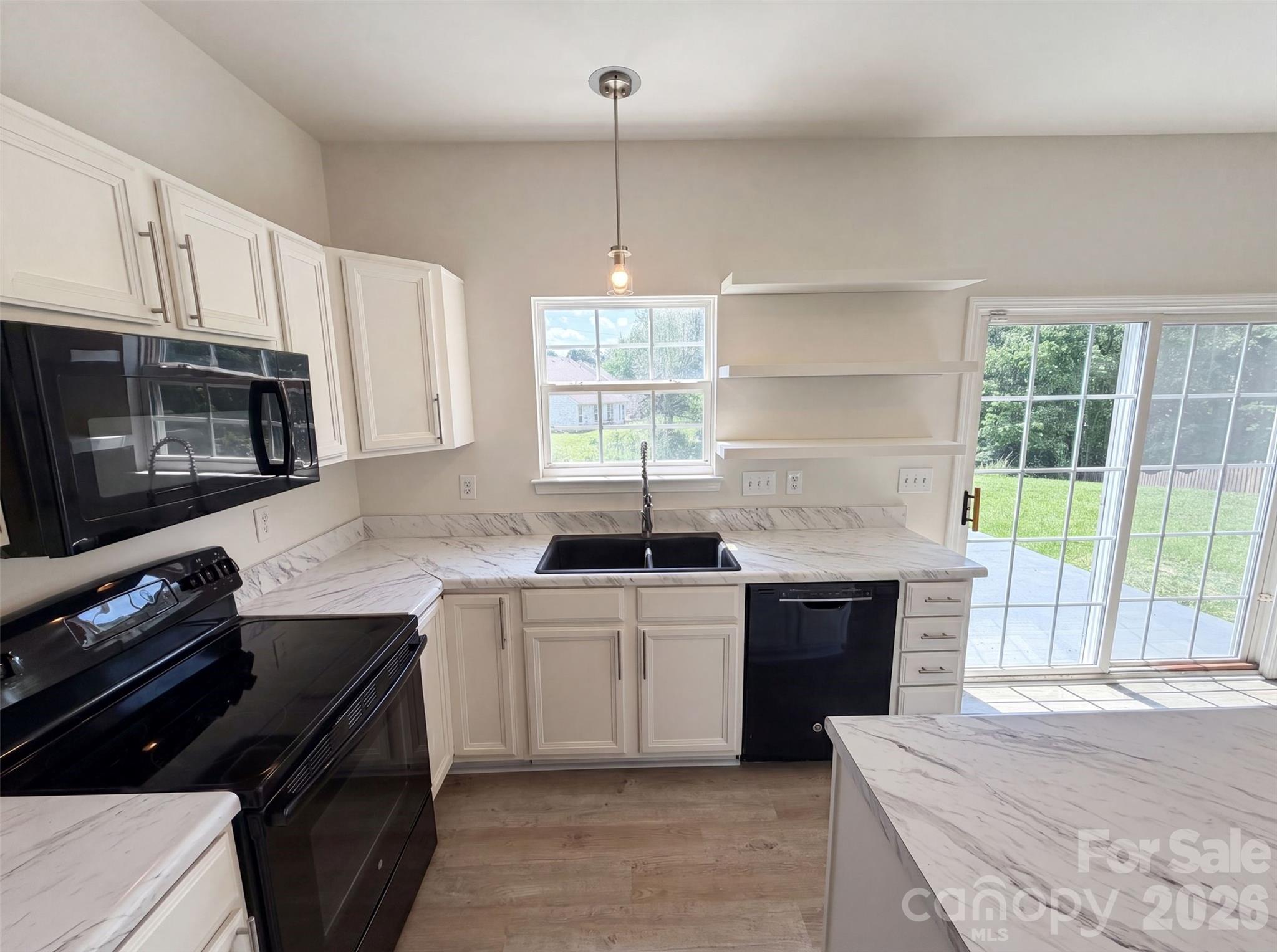 11805 Guildhall Lane — Charlotte