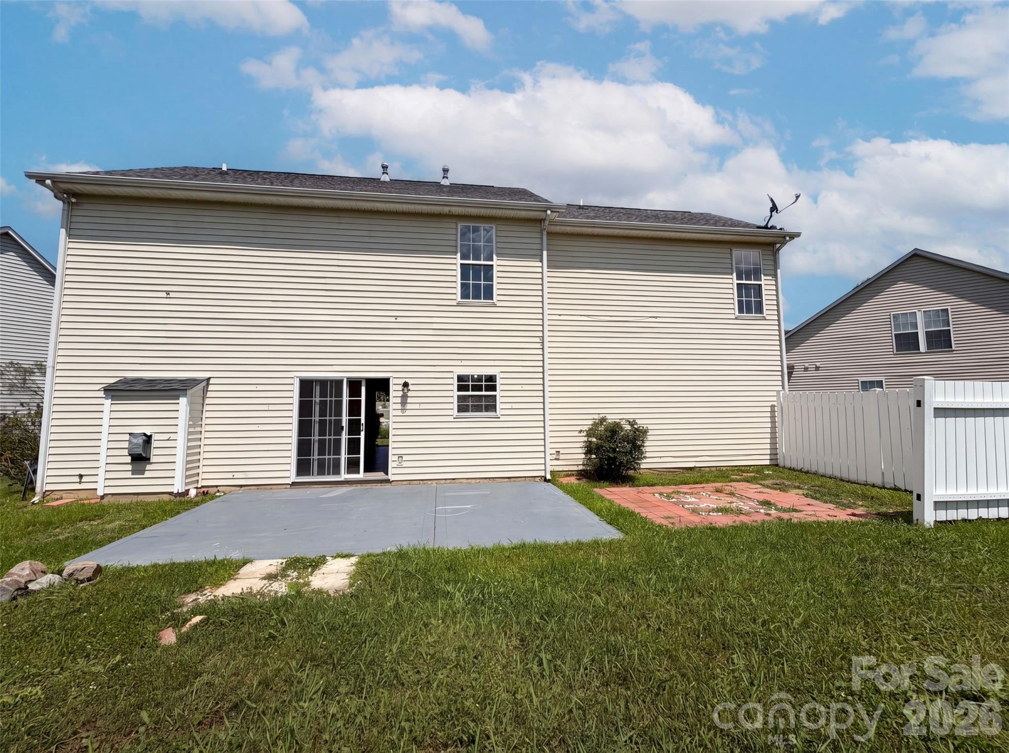 11805 Guildhall Lane — Charlotte
