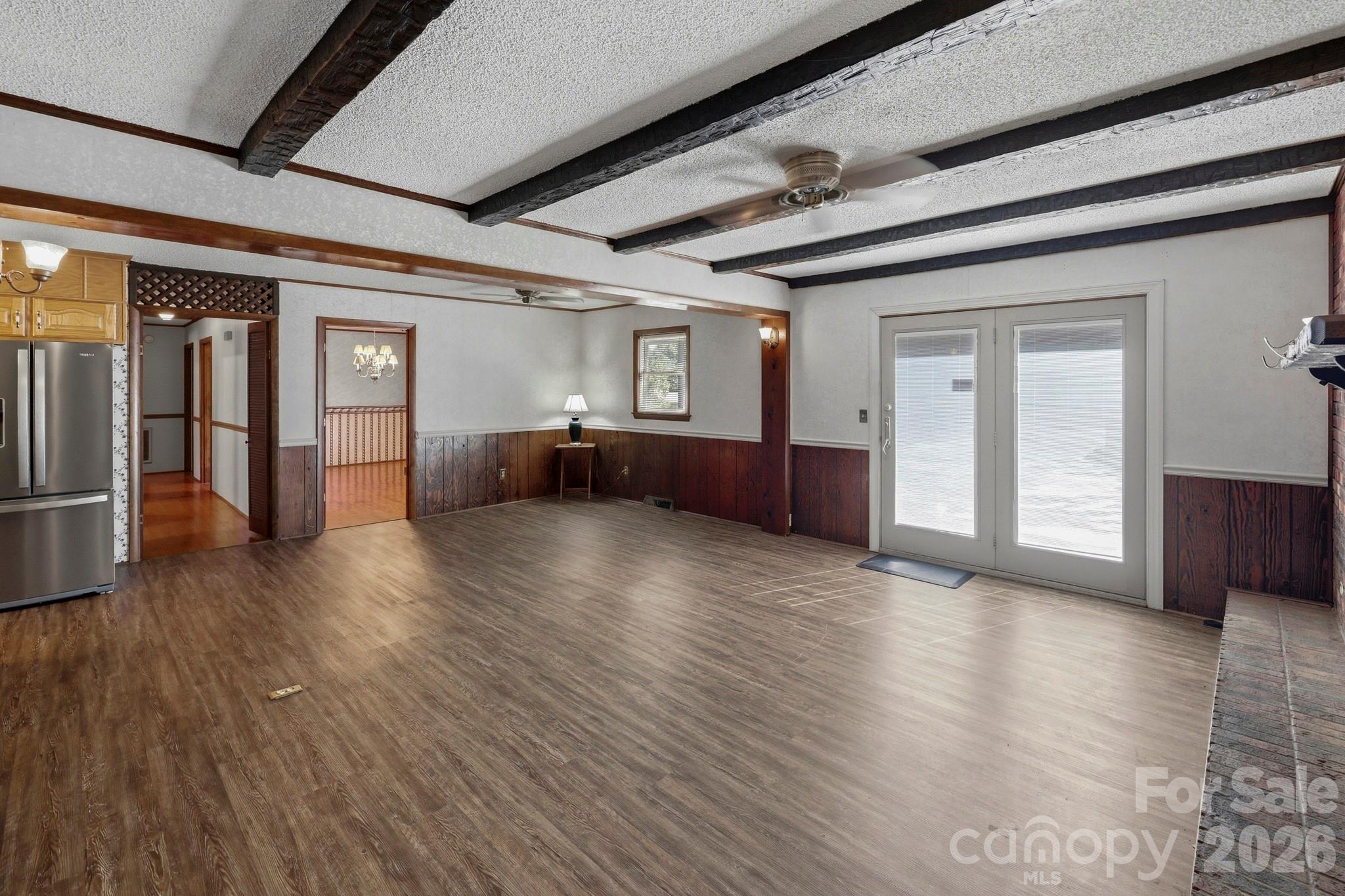 137 Matheny Street — Forest City