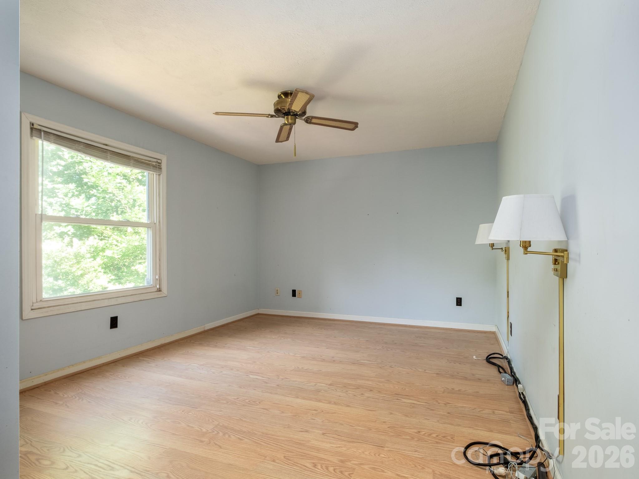 766 Skyland Drive #11 & 18 — Pisgah Forest