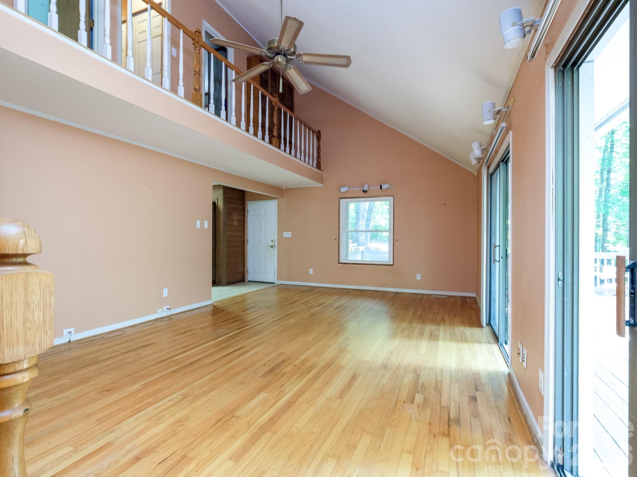 766 Skyland Drive #11 & 18 — Pisgah Forest