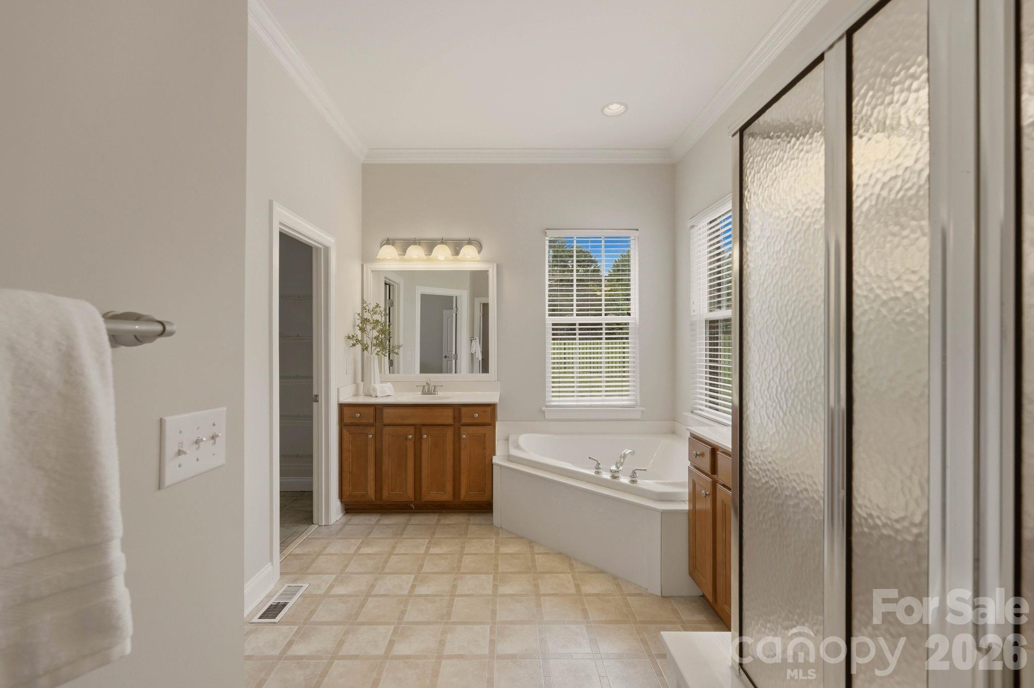 1416 Shade Tree Court — Matthews