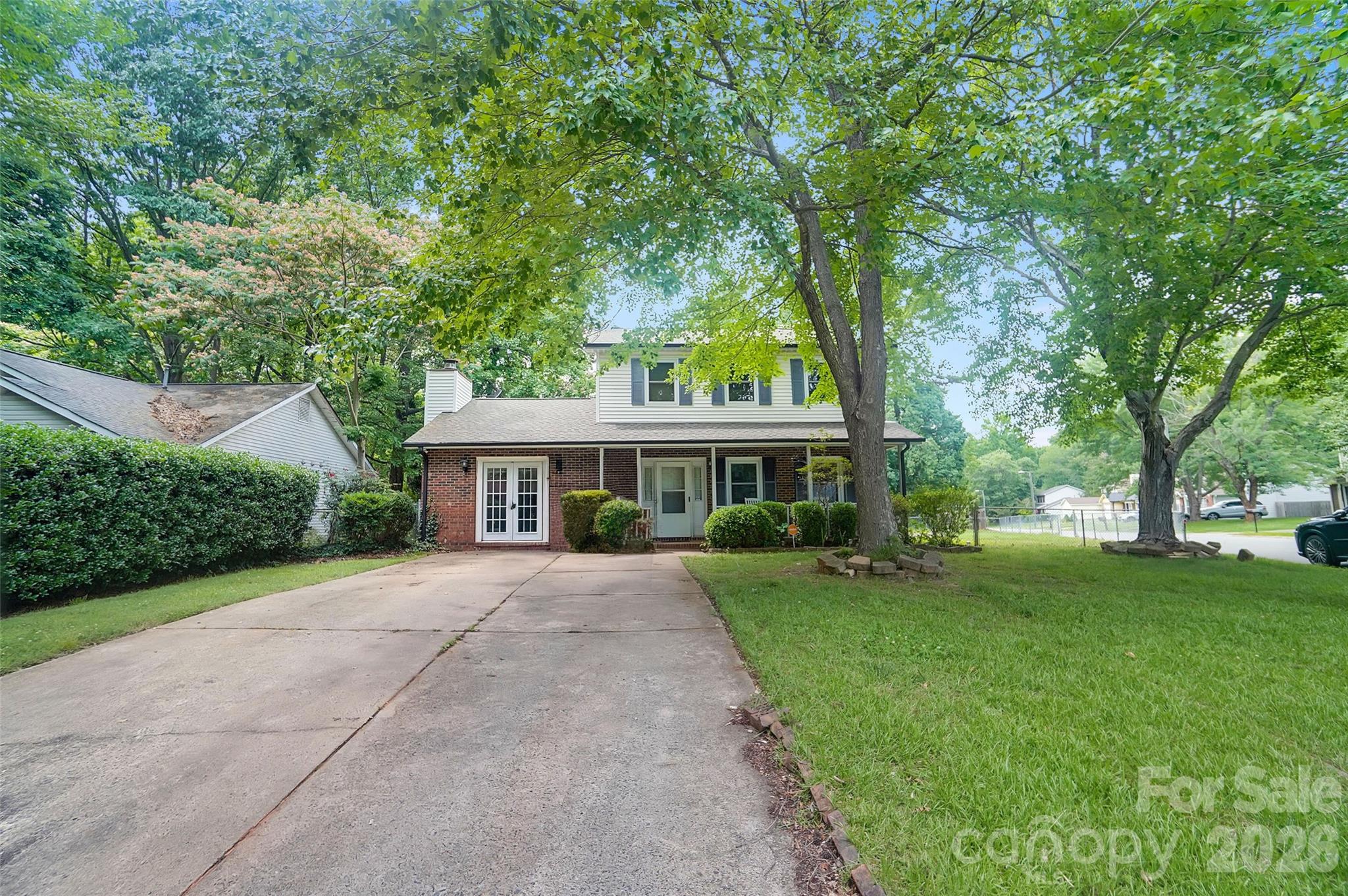 900 Highland Mist Lane — Charlotte