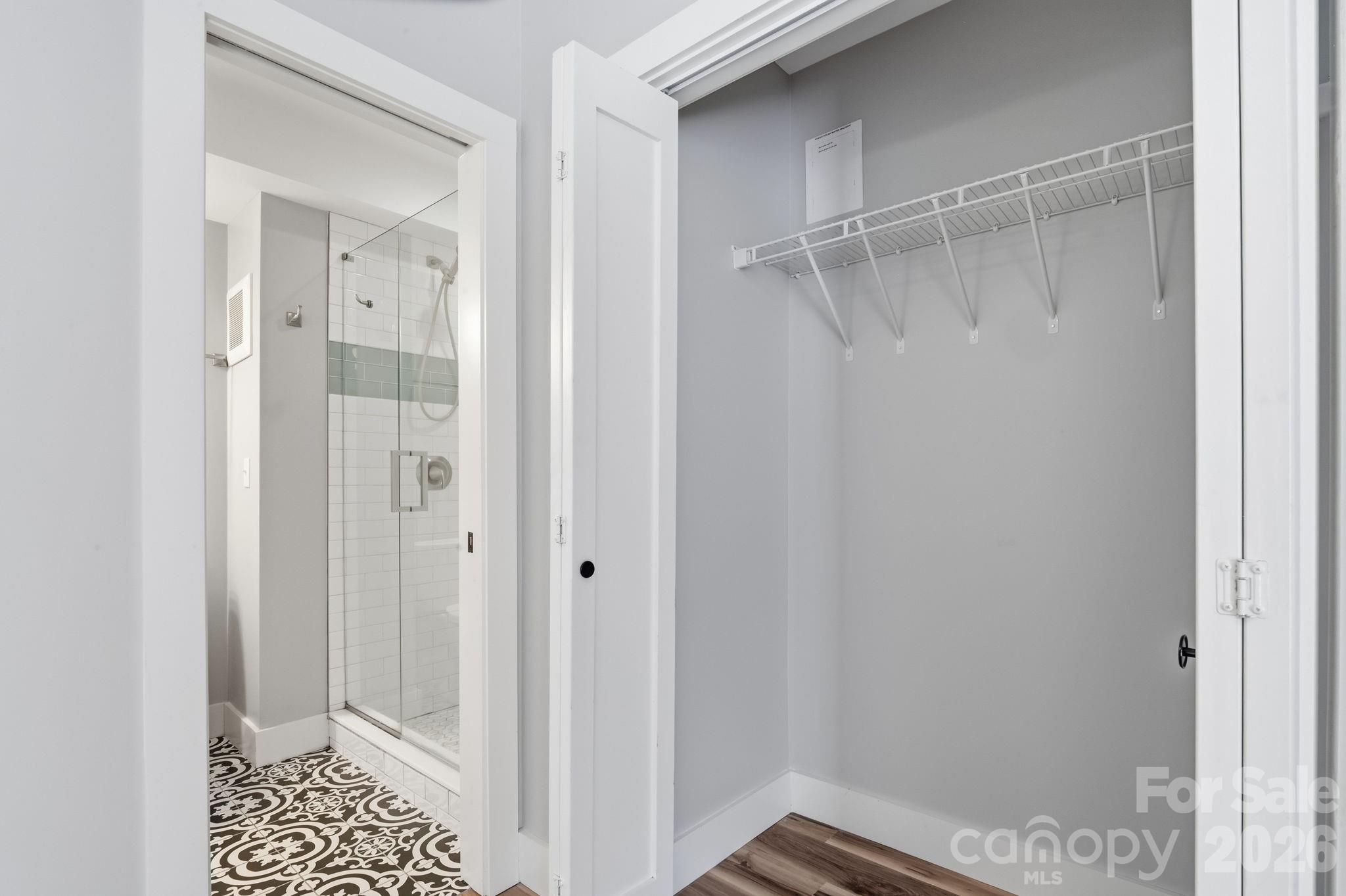 77 Trotter Place — Asheville