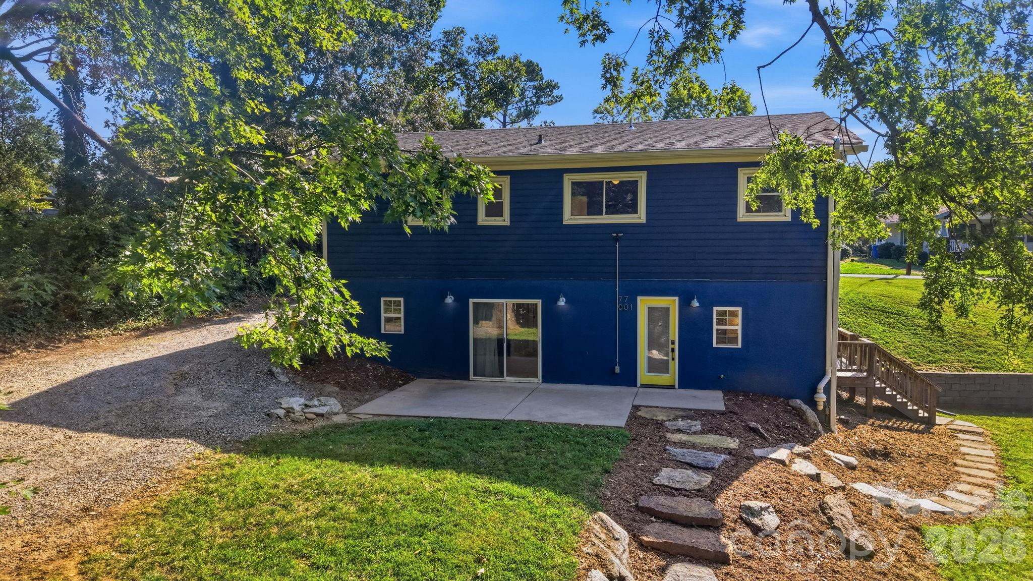 77 Trotter Place — Asheville