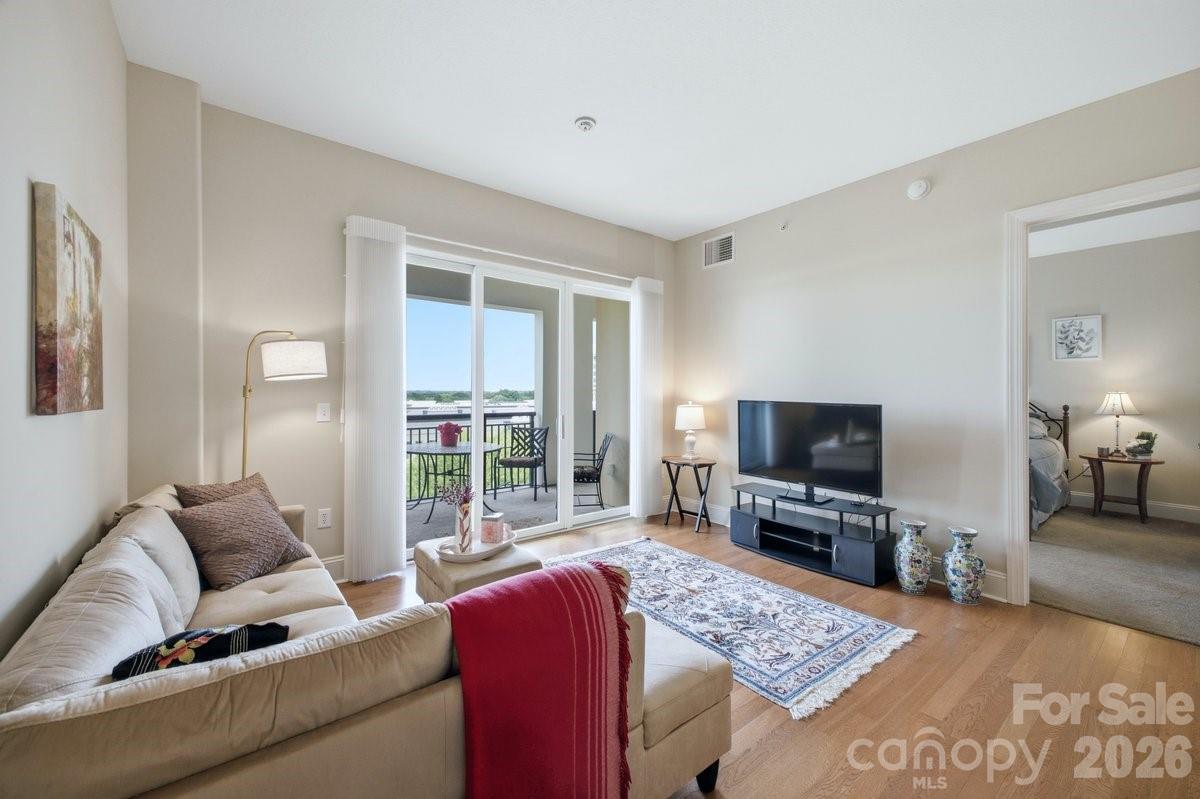 4620 Piedmont Row Drive #714 — Charlotte