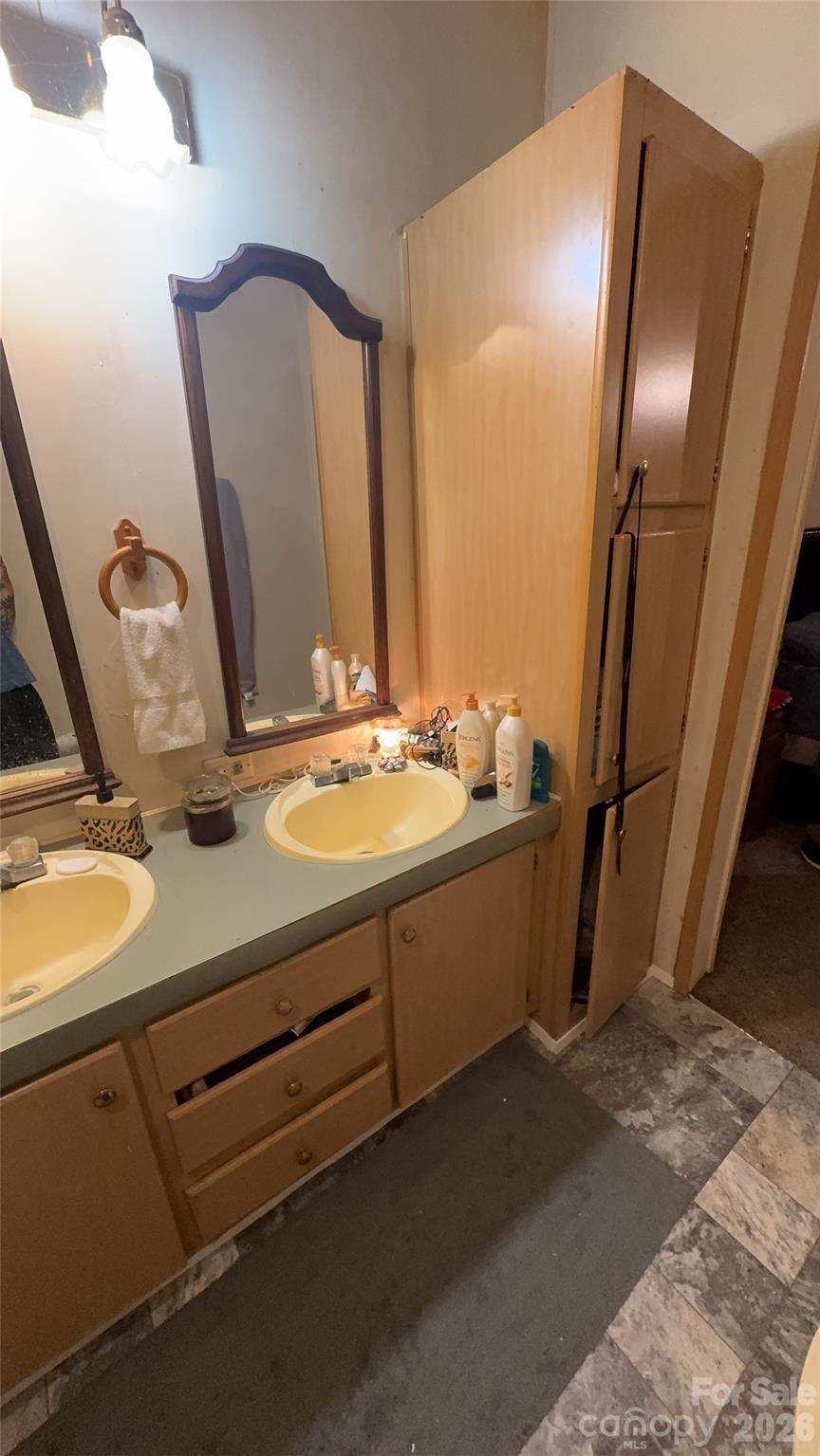 1694 Roy Caldwell Street — Morganton