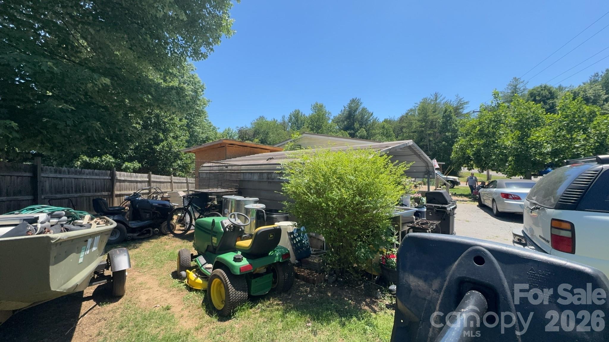 1694 Roy Caldwell Street — Morganton