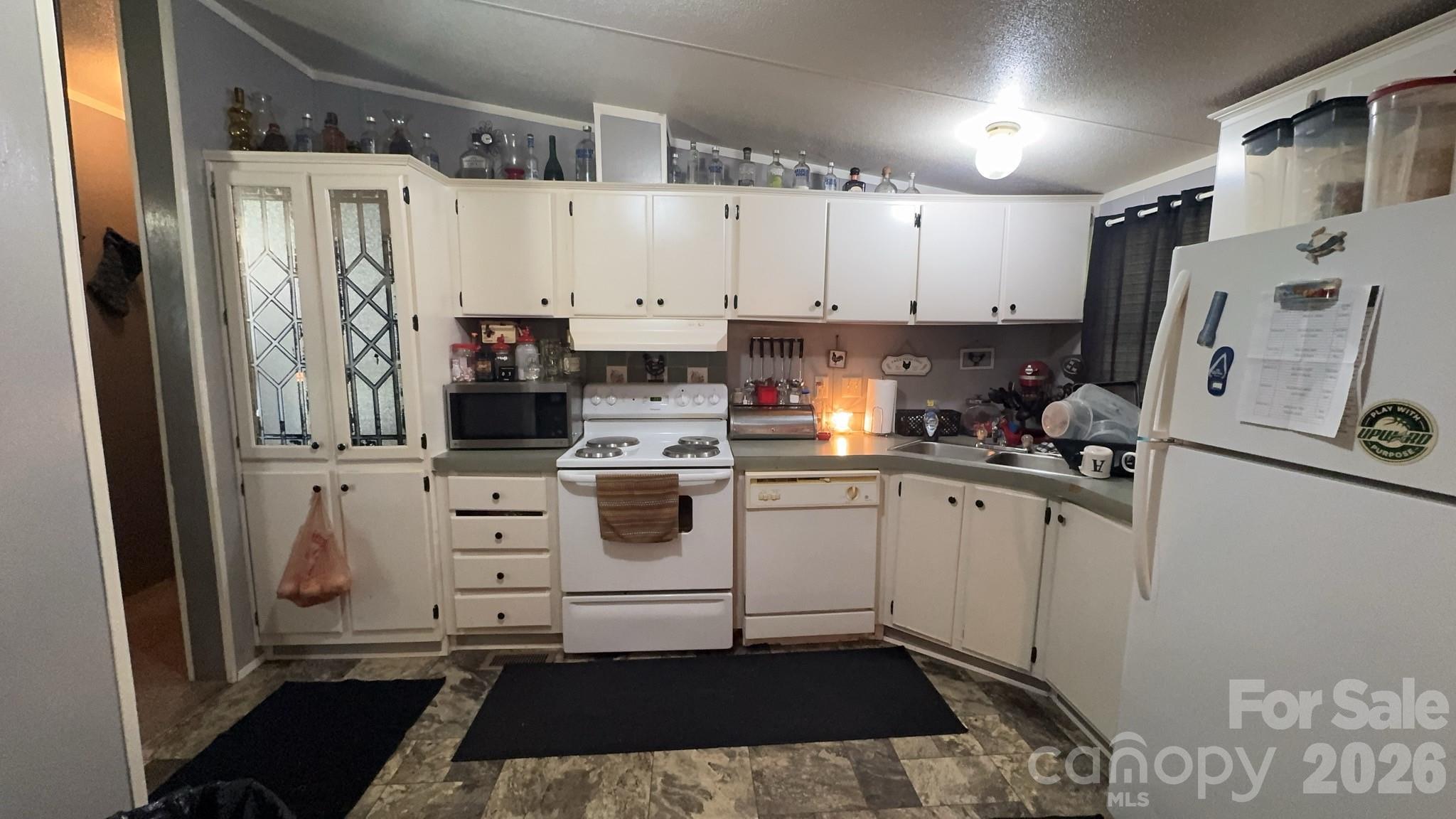 1694 Roy Caldwell Street — Morganton