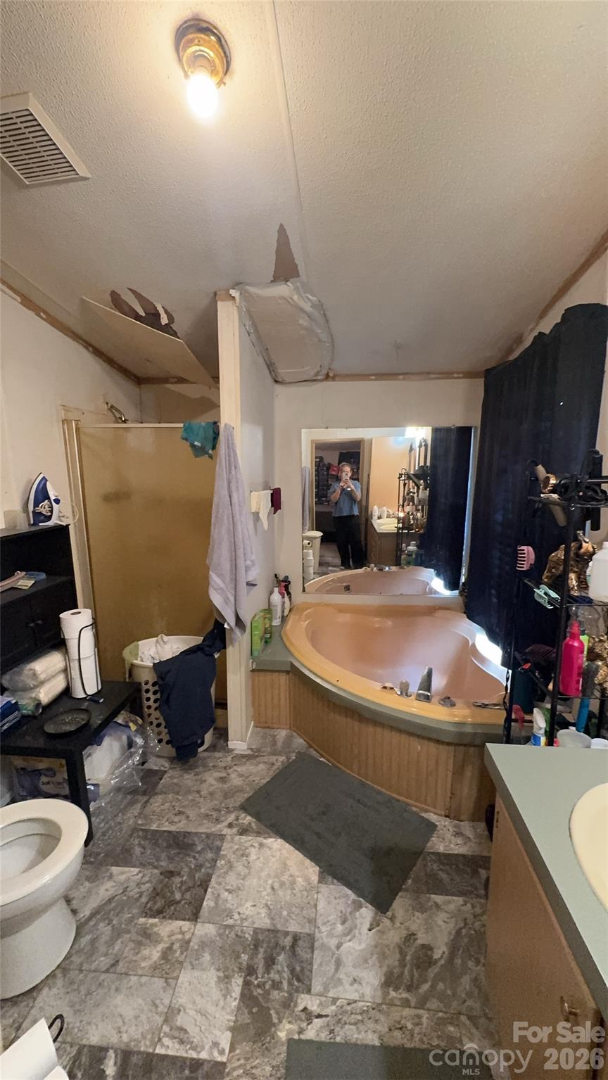 1694 Roy Caldwell Street — Morganton