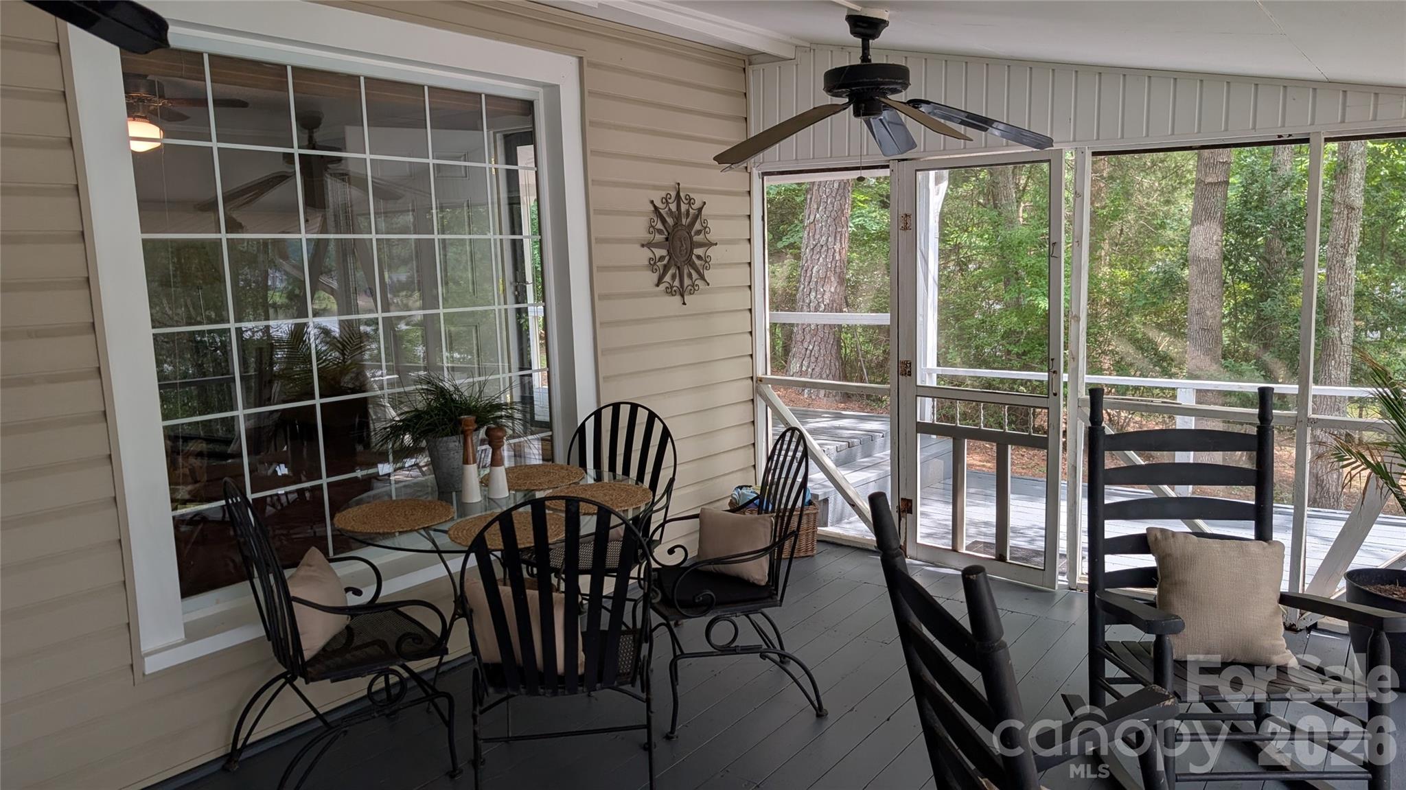 300 Valley 1 Drive — Winnsboro