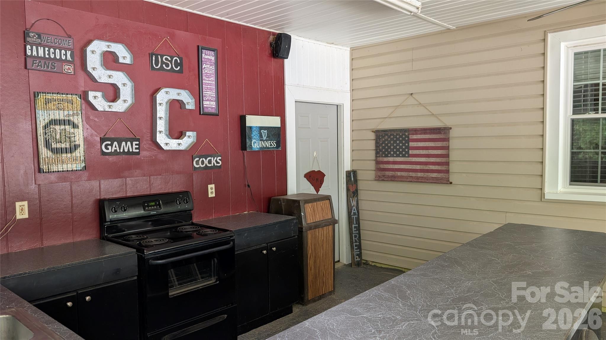 300 Valley 1 Drive — Winnsboro