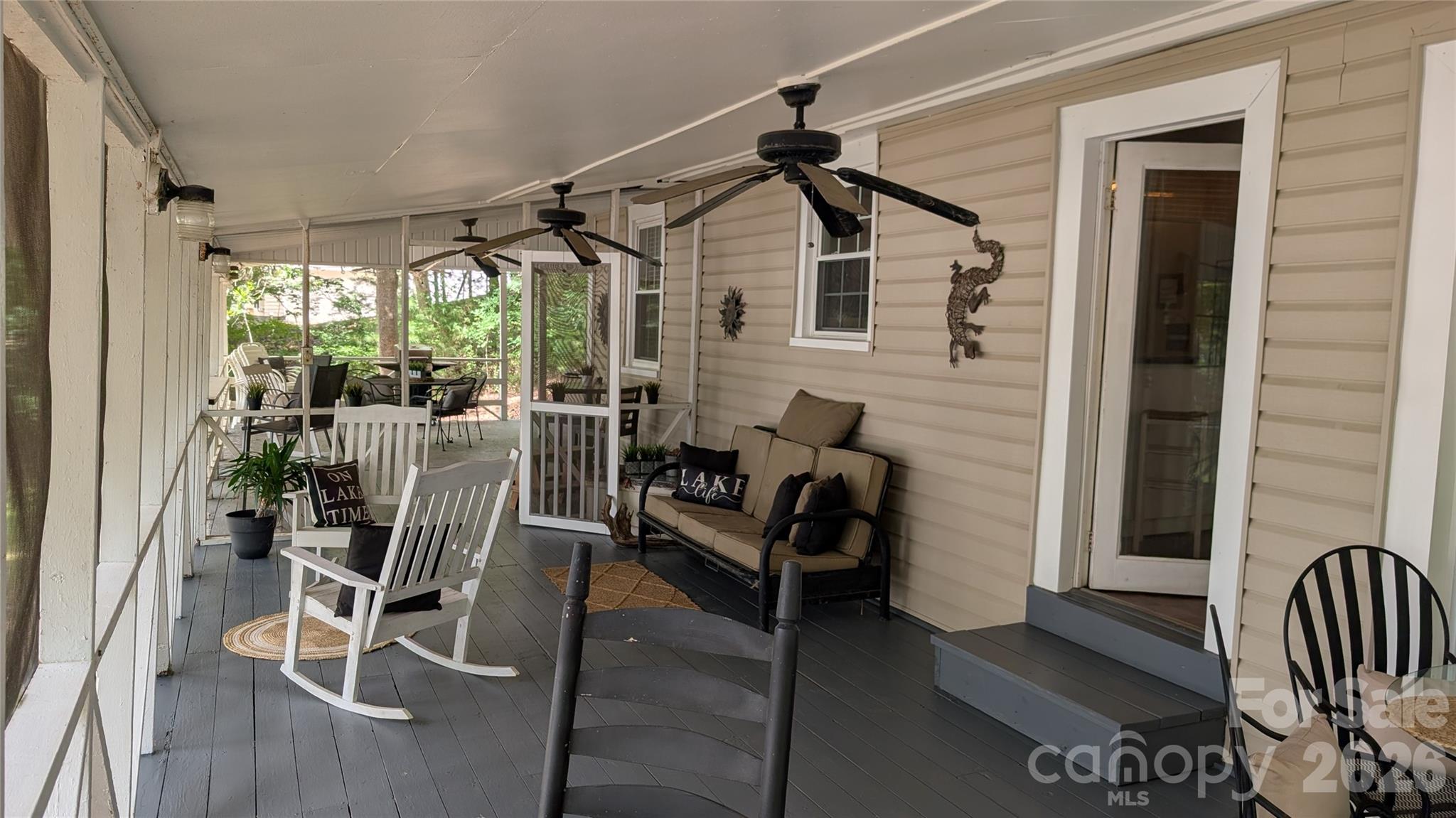 300 Valley 1 Drive — Winnsboro