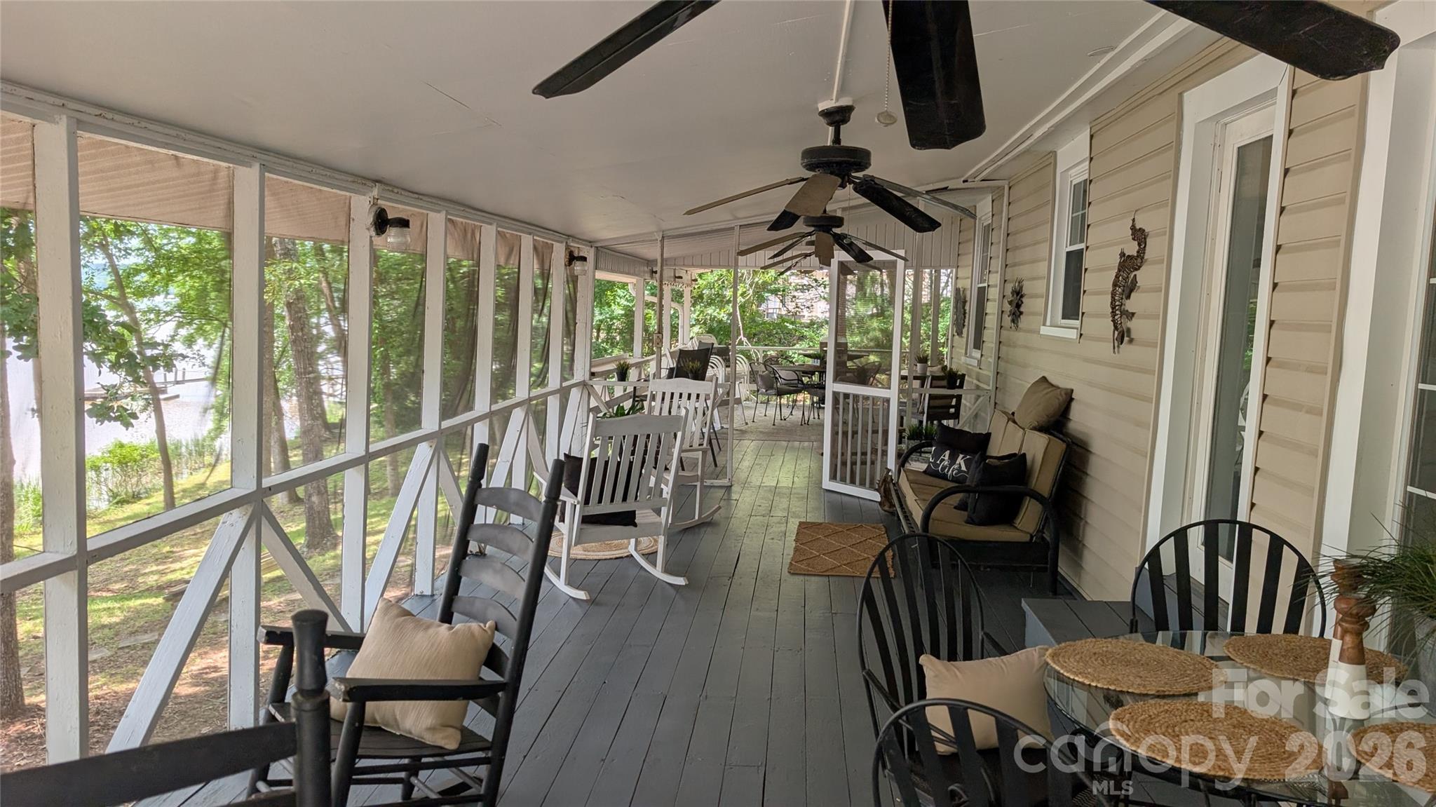 300 Valley 1 Drive — Winnsboro