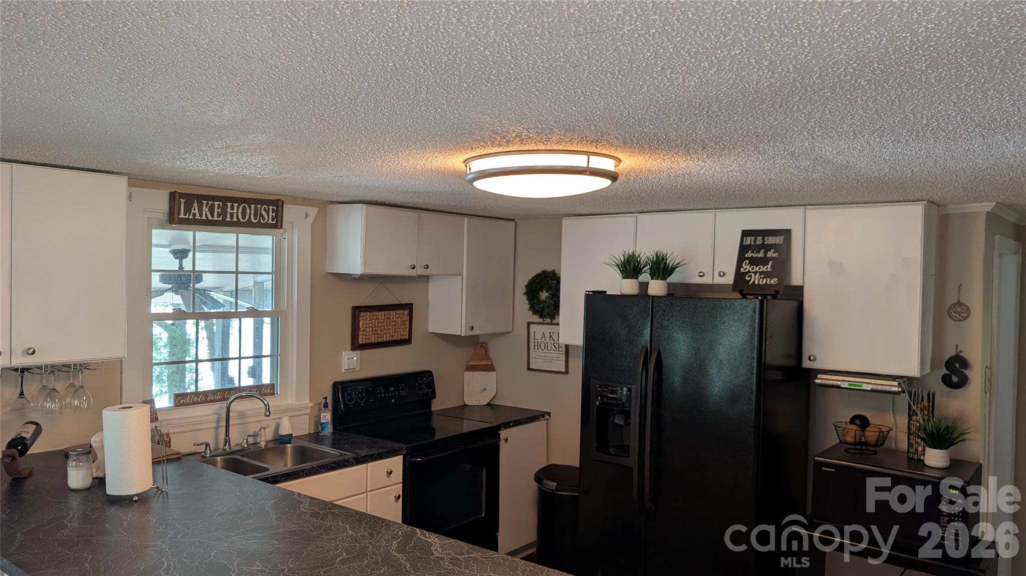 300 Valley 1 Drive — Winnsboro