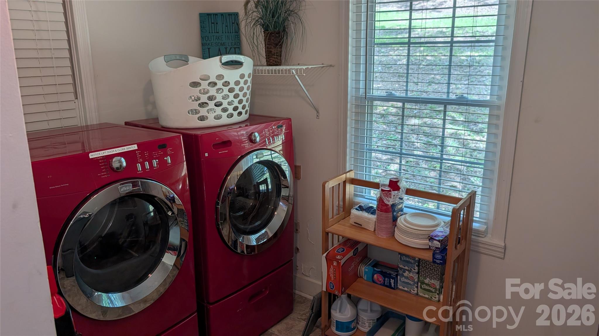 300 Valley 1 Drive — Winnsboro