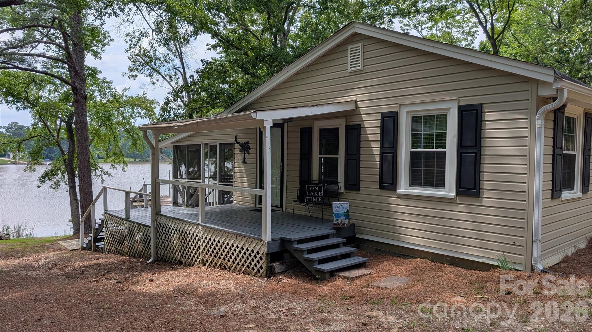 300 Valley 1 Drive — Winnsboro