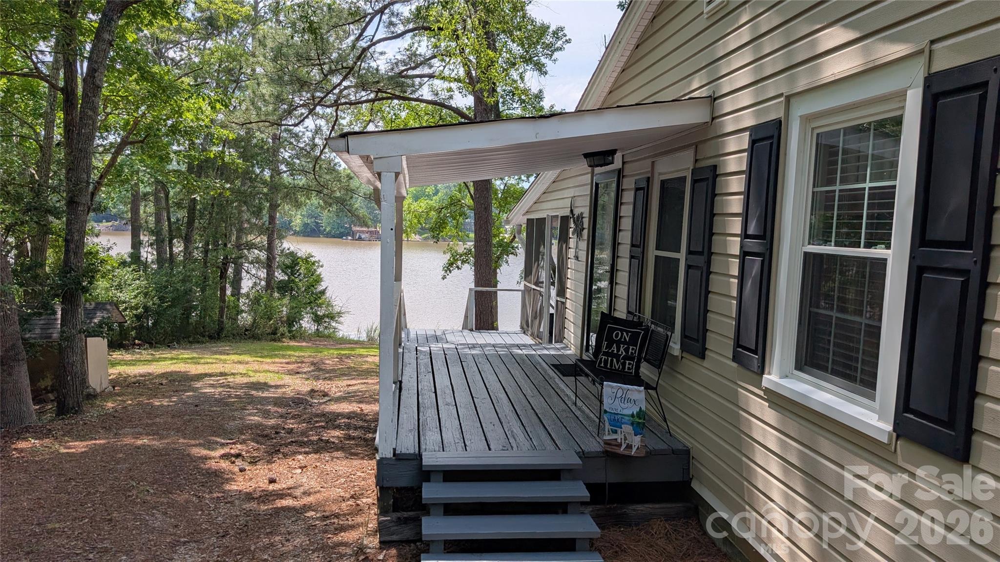 300 Valley 1 Drive — Winnsboro