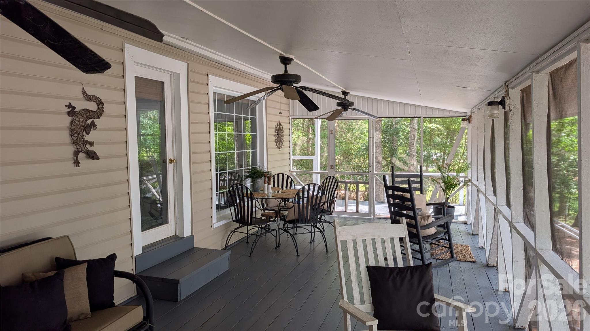 300 Valley 1 Drive — Winnsboro