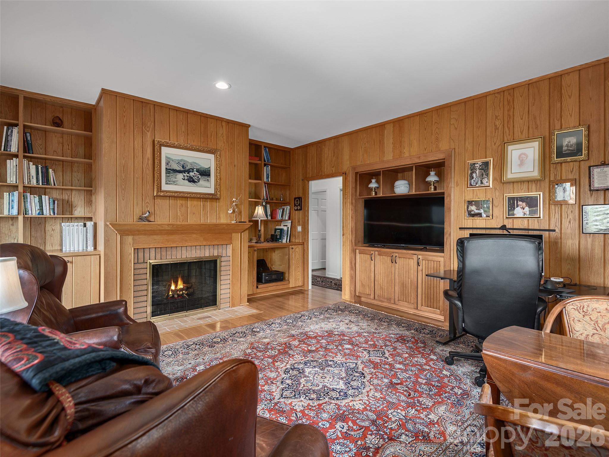 18 Thornapple Drive — Hendersonville