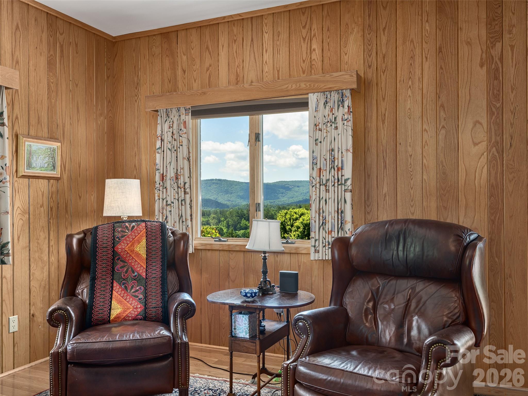 18 Thornapple Drive — Hendersonville