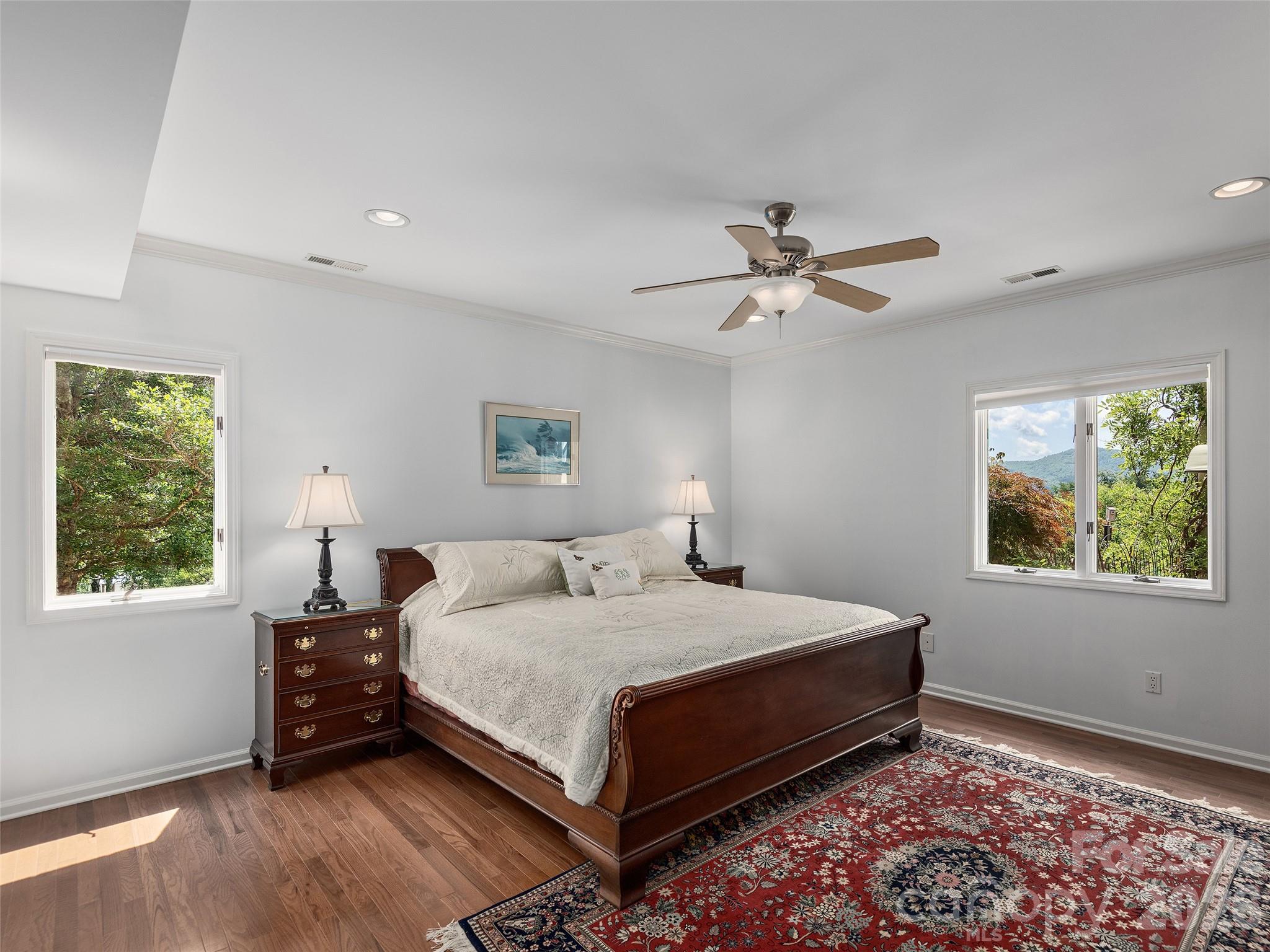 18 Thornapple Drive — Hendersonville