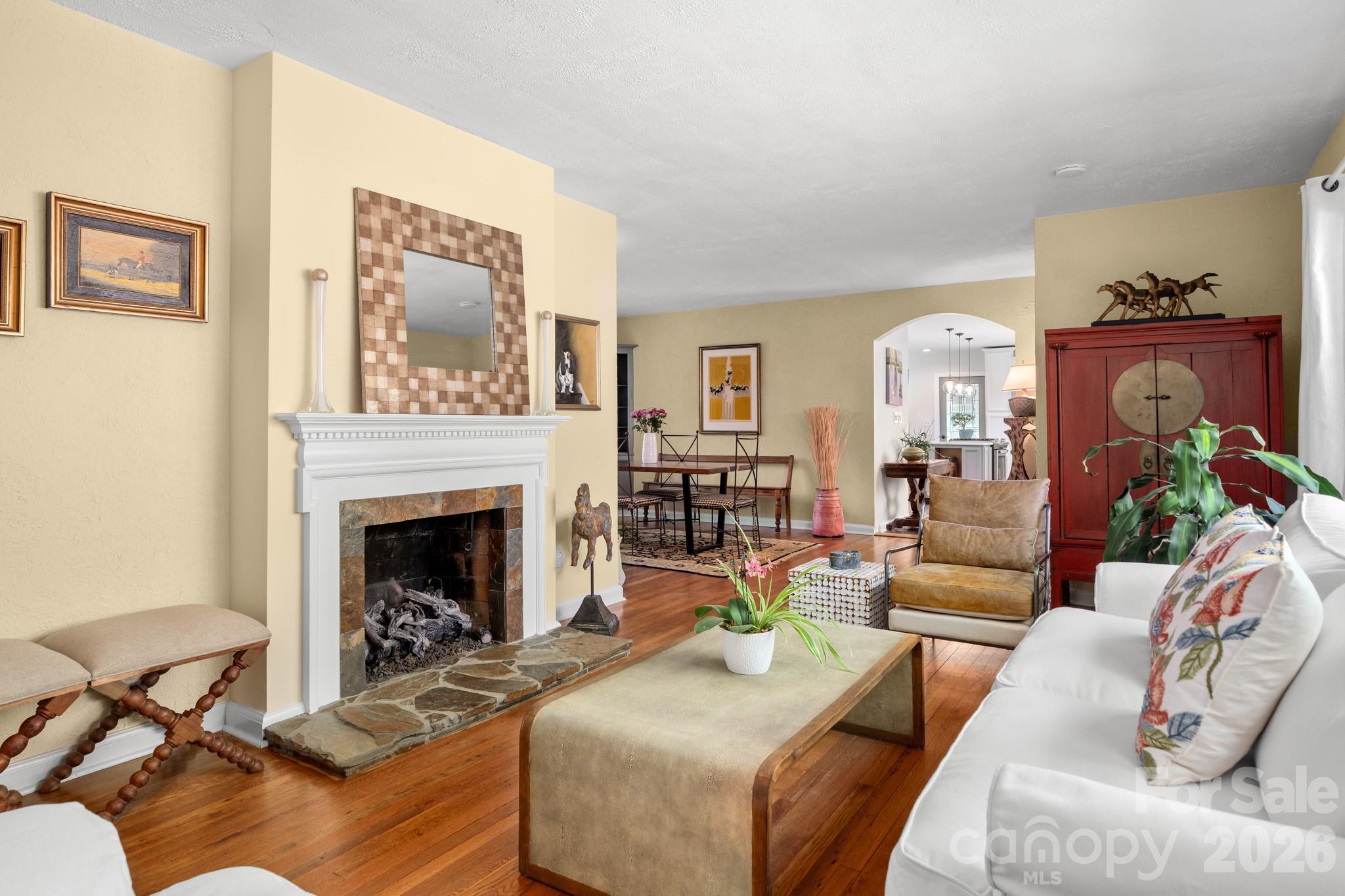43 Martindale Road — Asheville