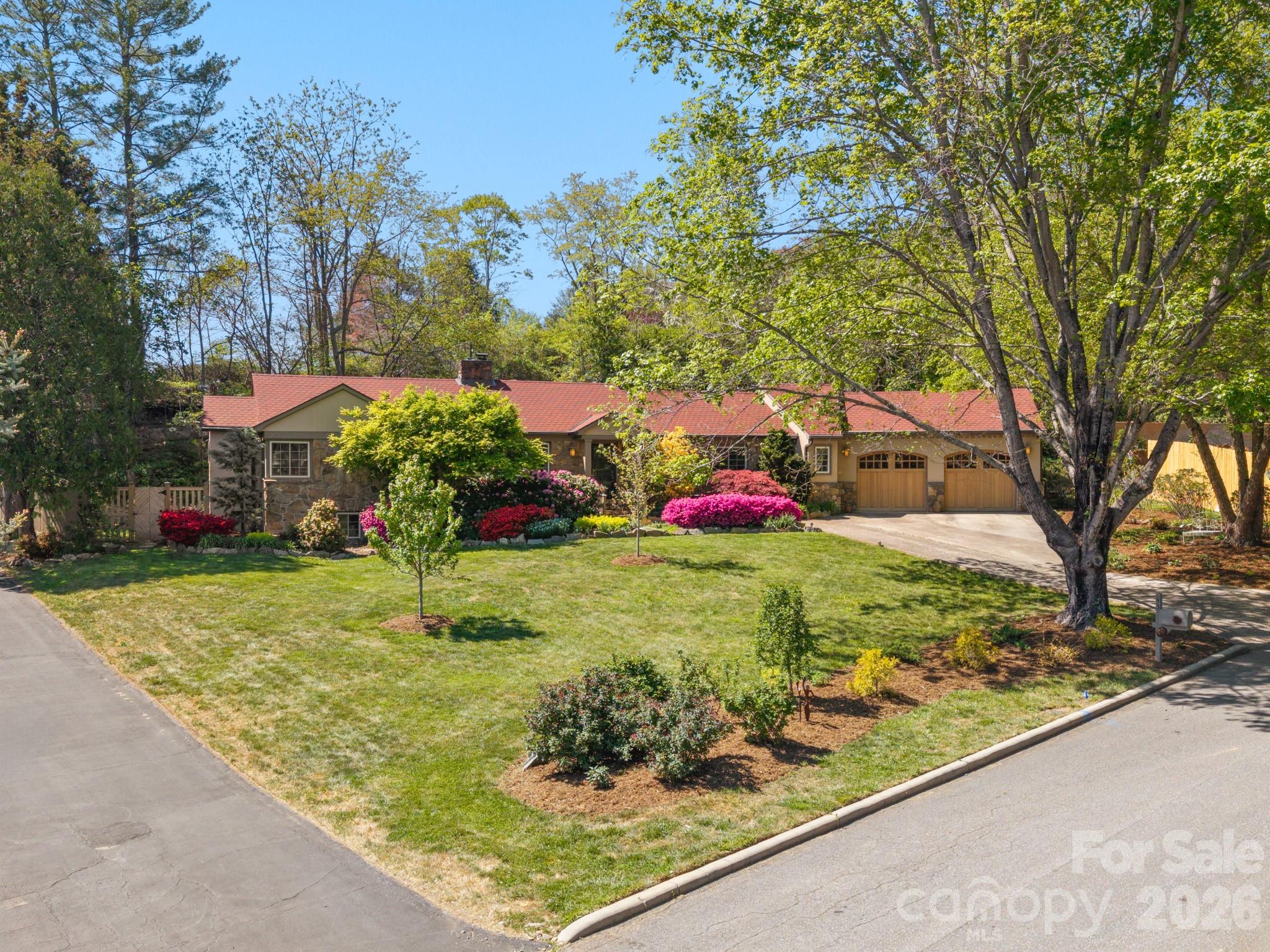 43 Martindale Road — Asheville