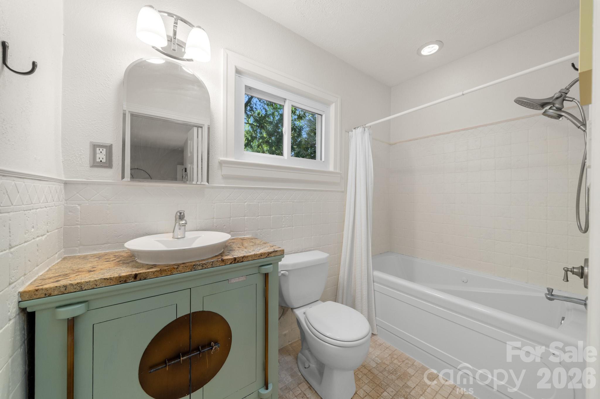 43 Martindale Road — Asheville