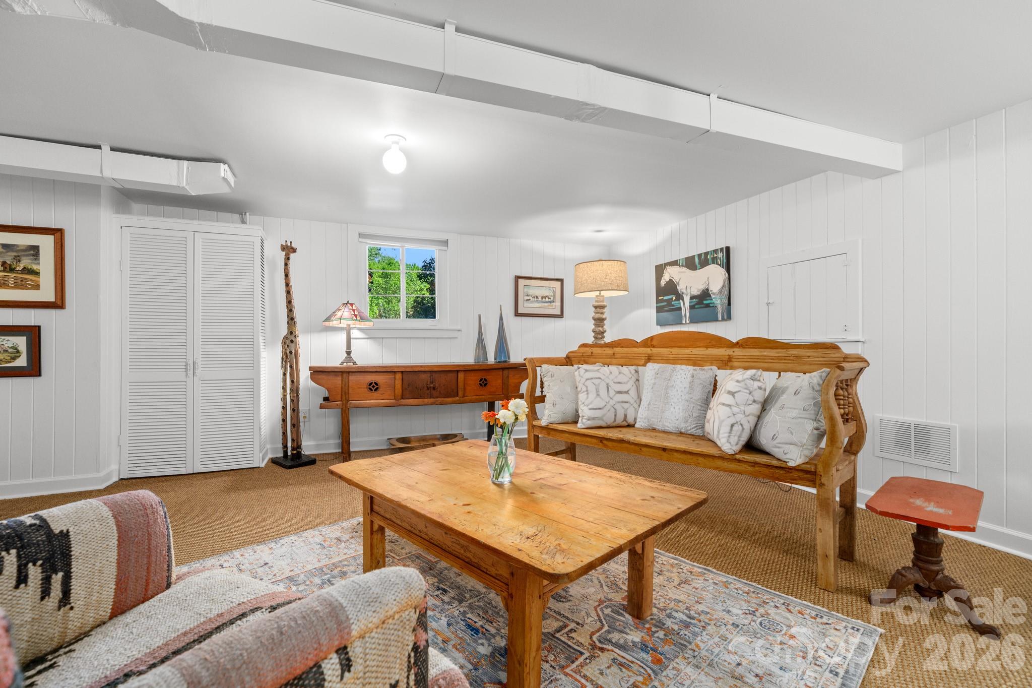 43 Martindale Road — Asheville