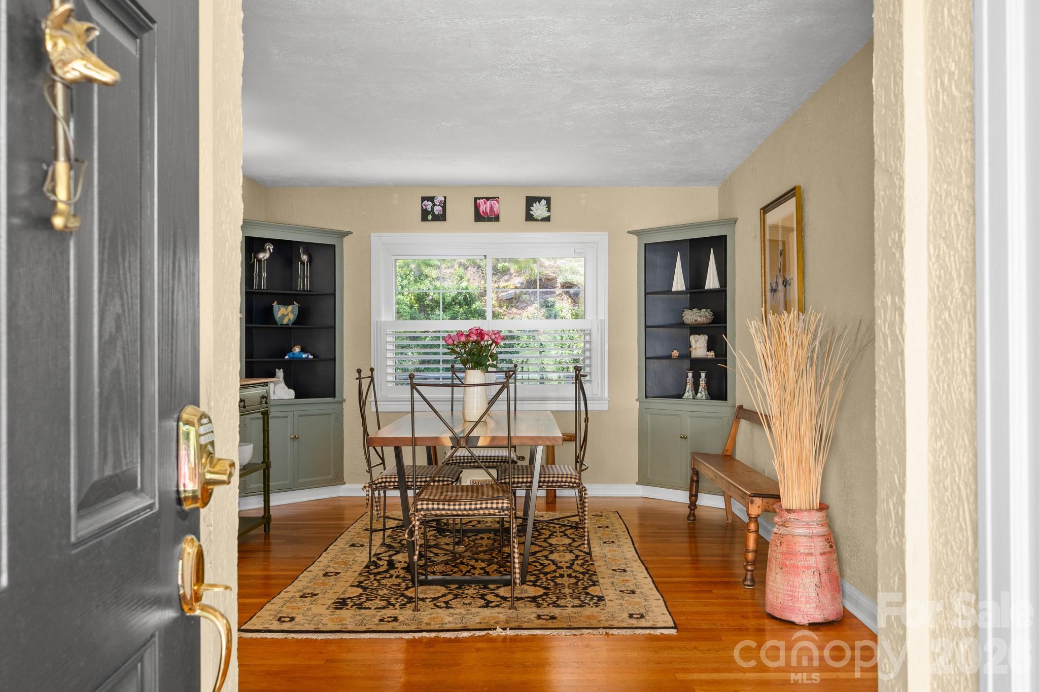 43 Martindale Road — Asheville