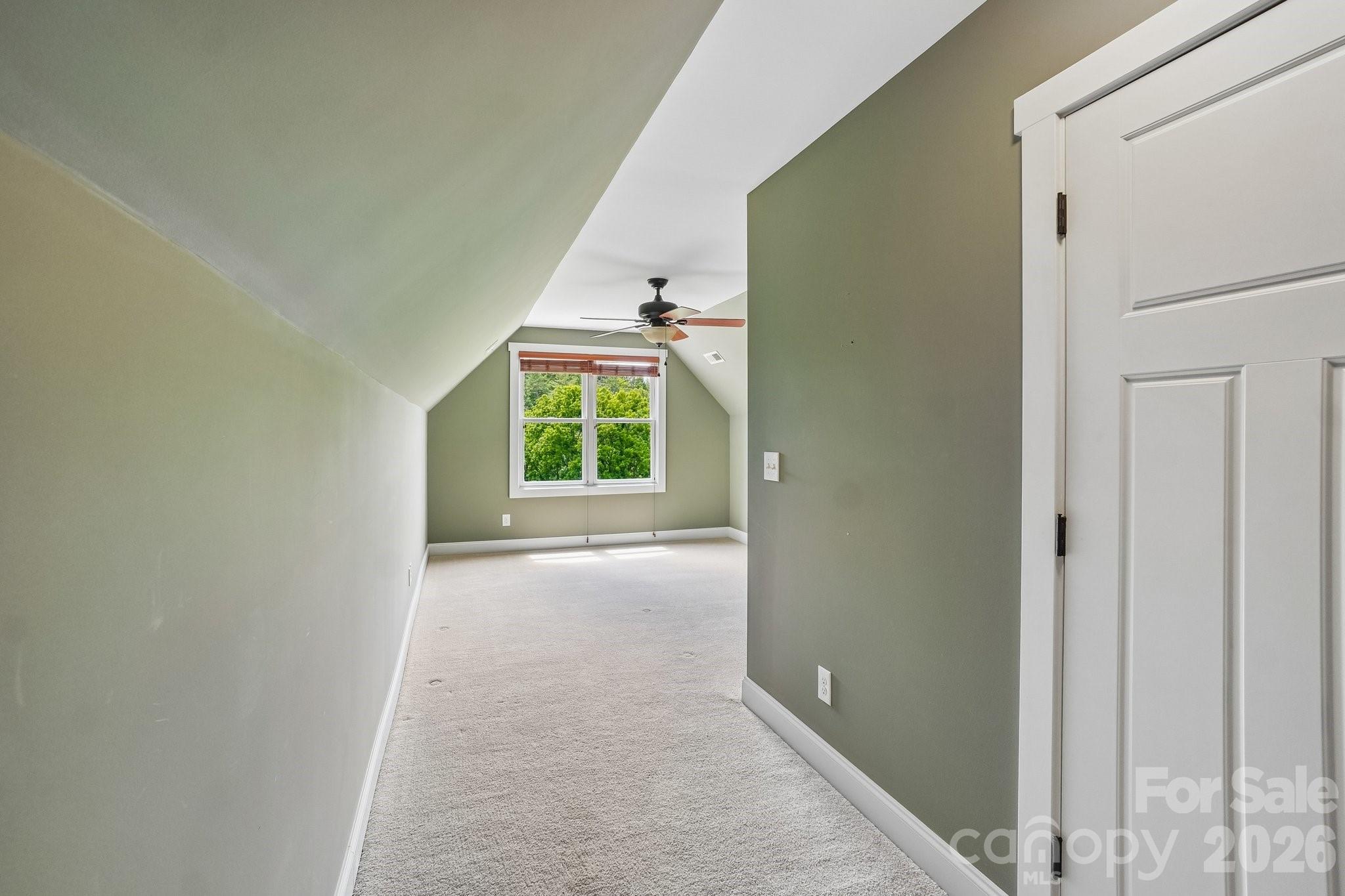 25 Willow Branch Lane — Weaverville