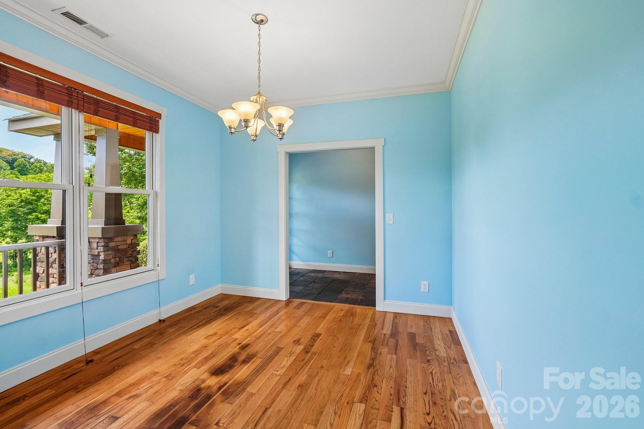 25 Willow Branch Lane — Weaverville
