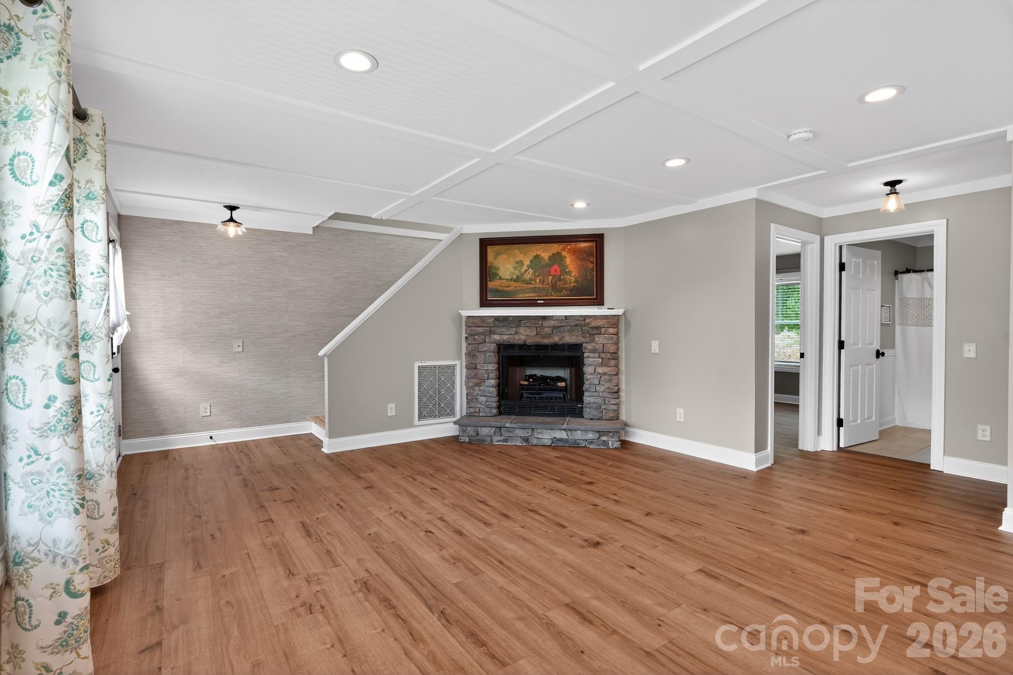577 Redwood Road — Rock Hill