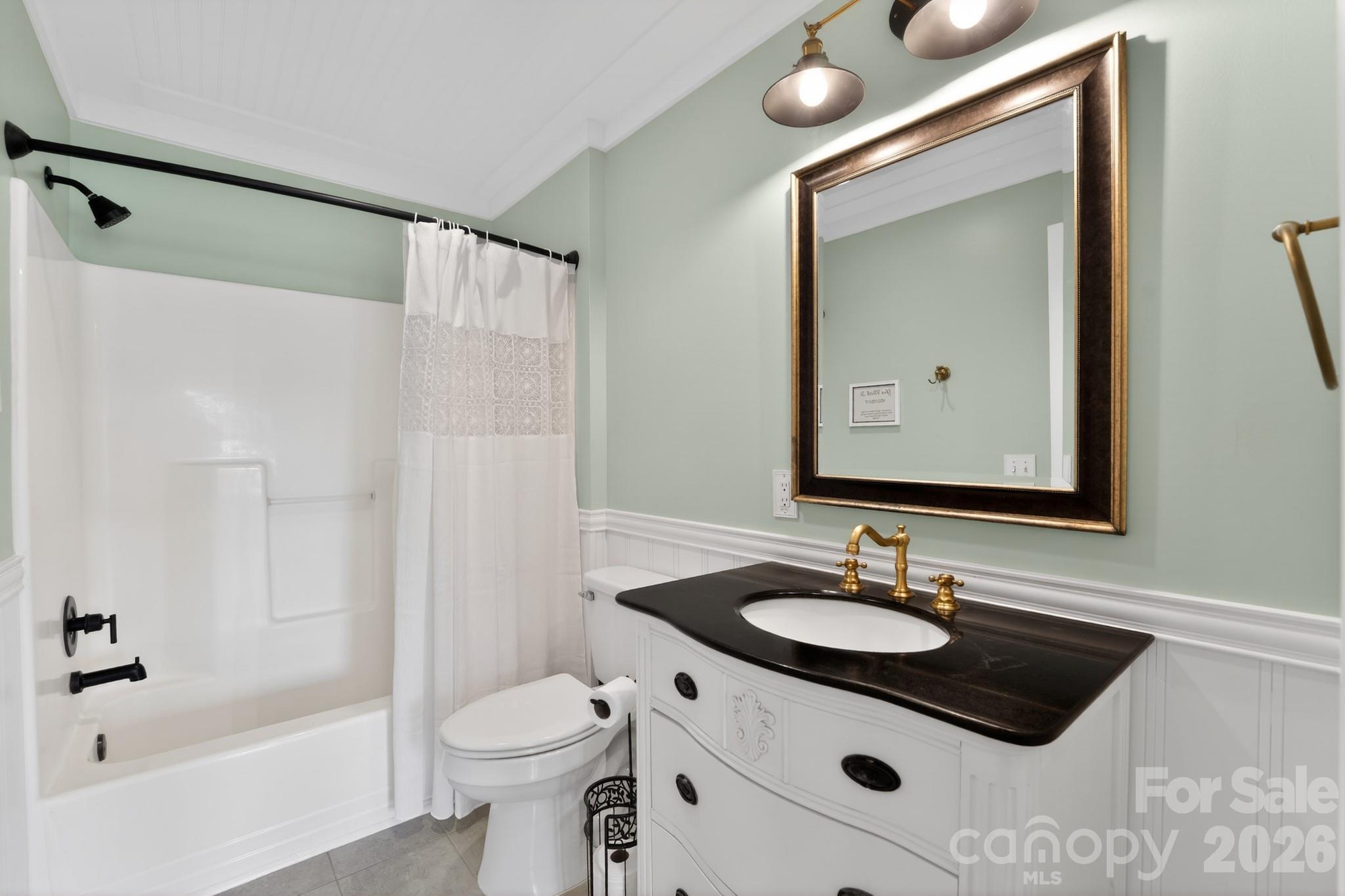 577 Redwood Road — Rock Hill