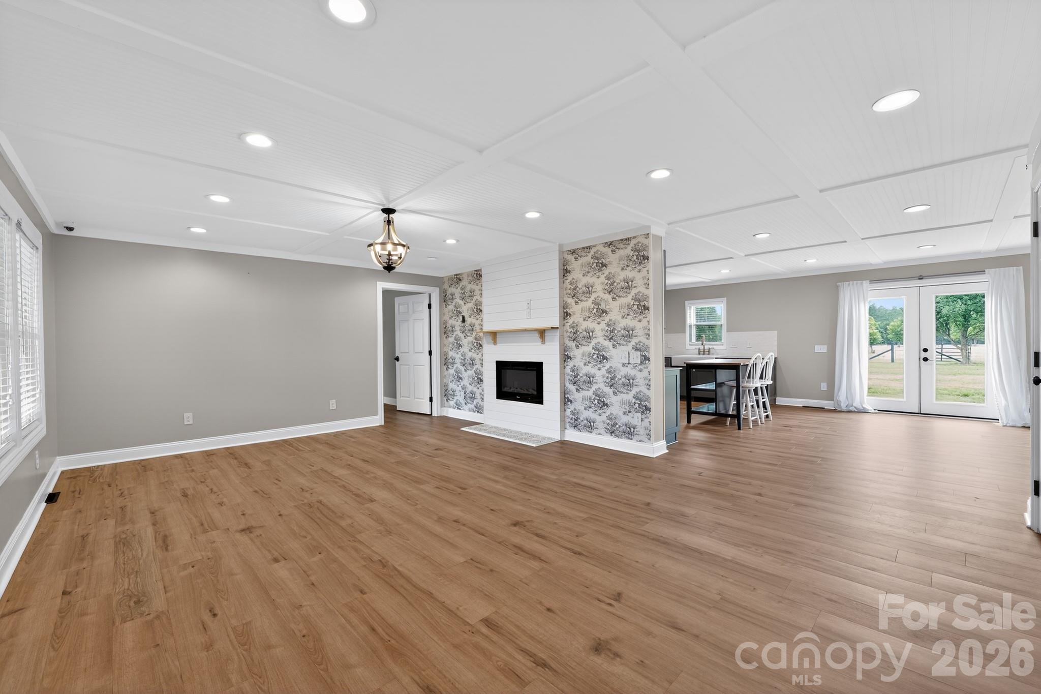 577 Redwood Road — Rock Hill