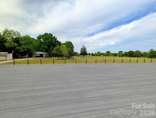 577 Redwood Road — Rock Hill