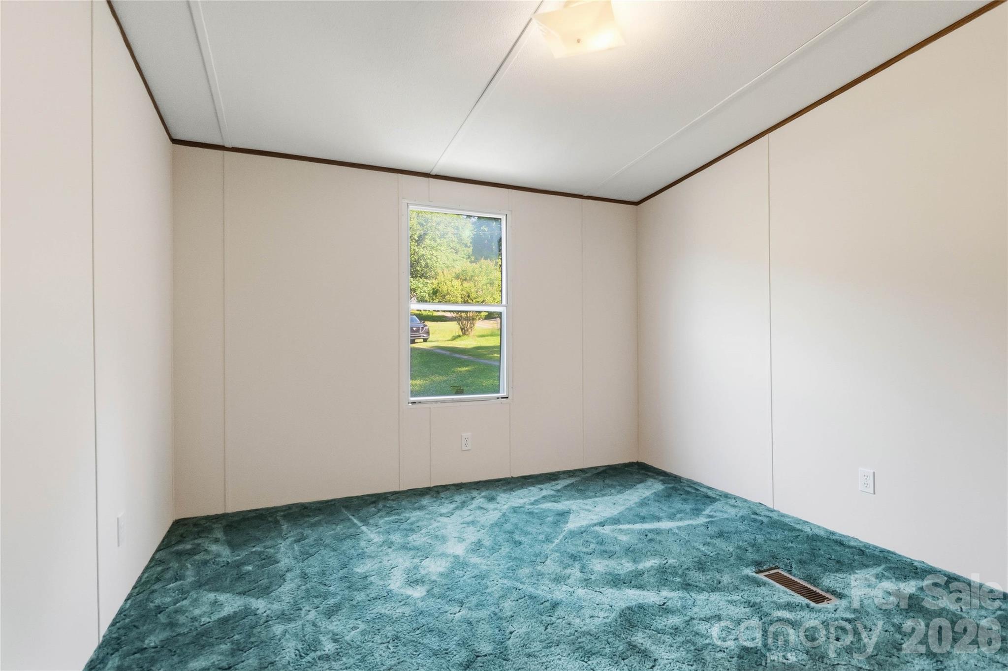 305 Southfork Meadows Road — Gastonia