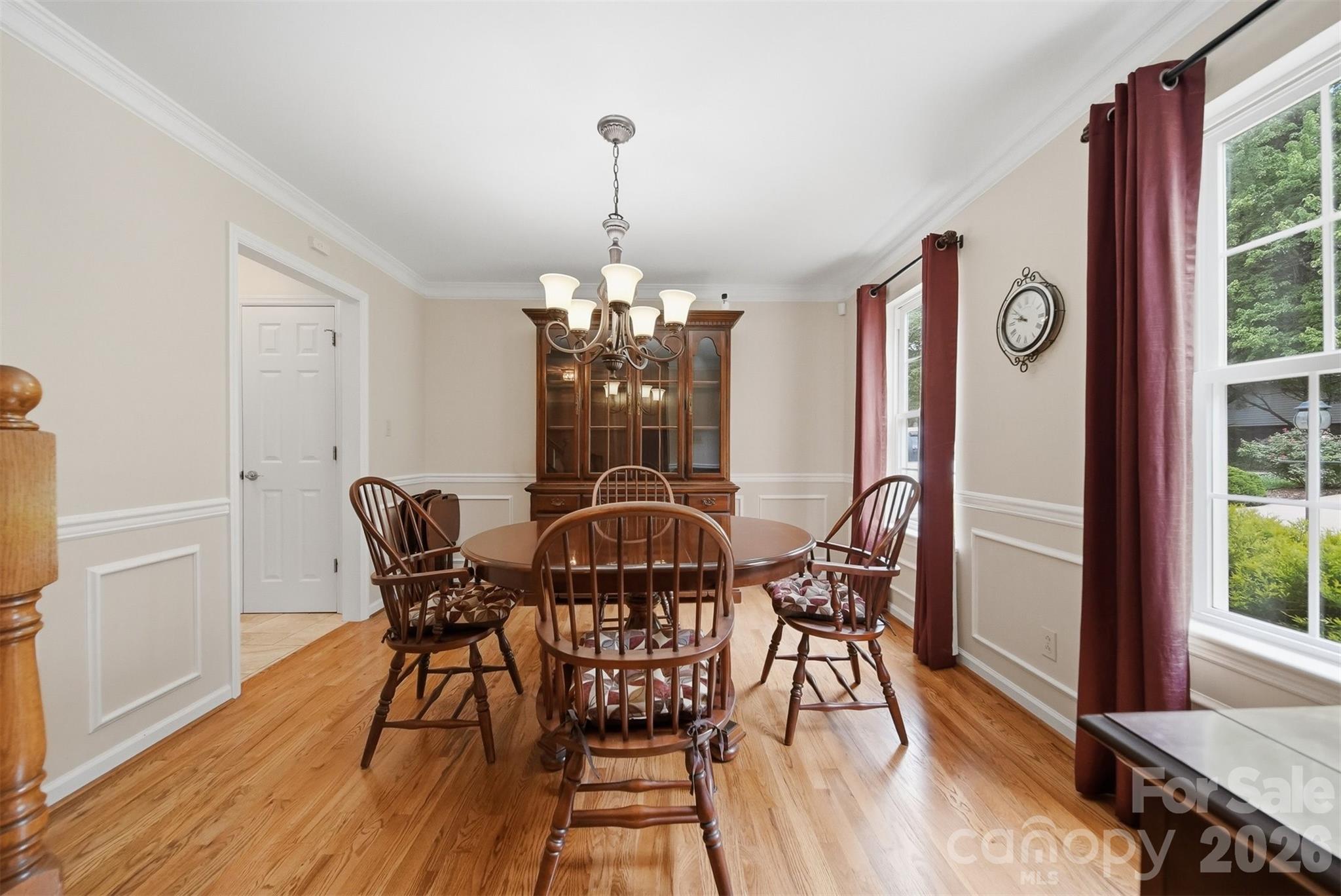 1032 30th Avenue Lane NE — Hickory