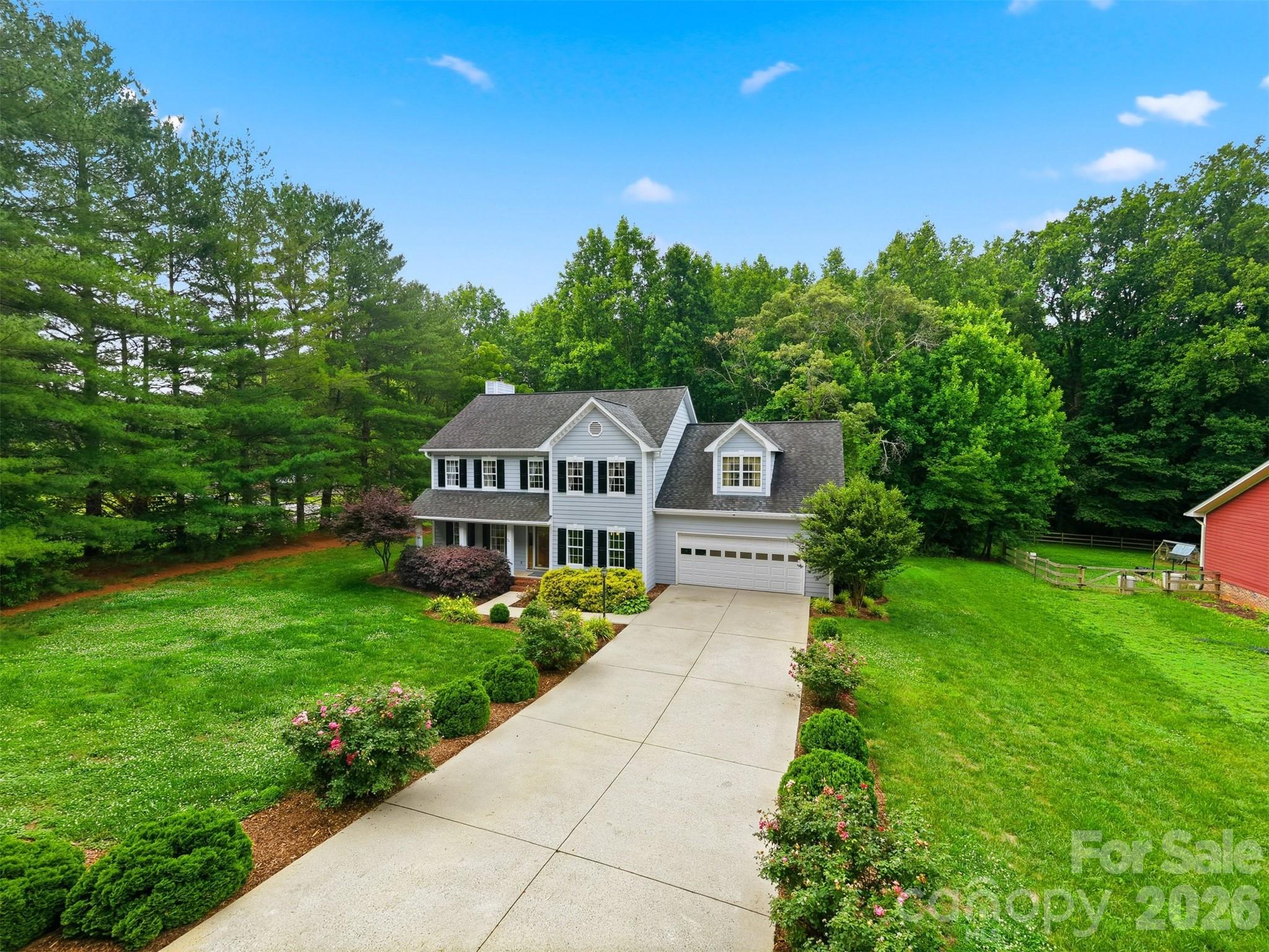 1032 30th Avenue Lane NE — Hickory