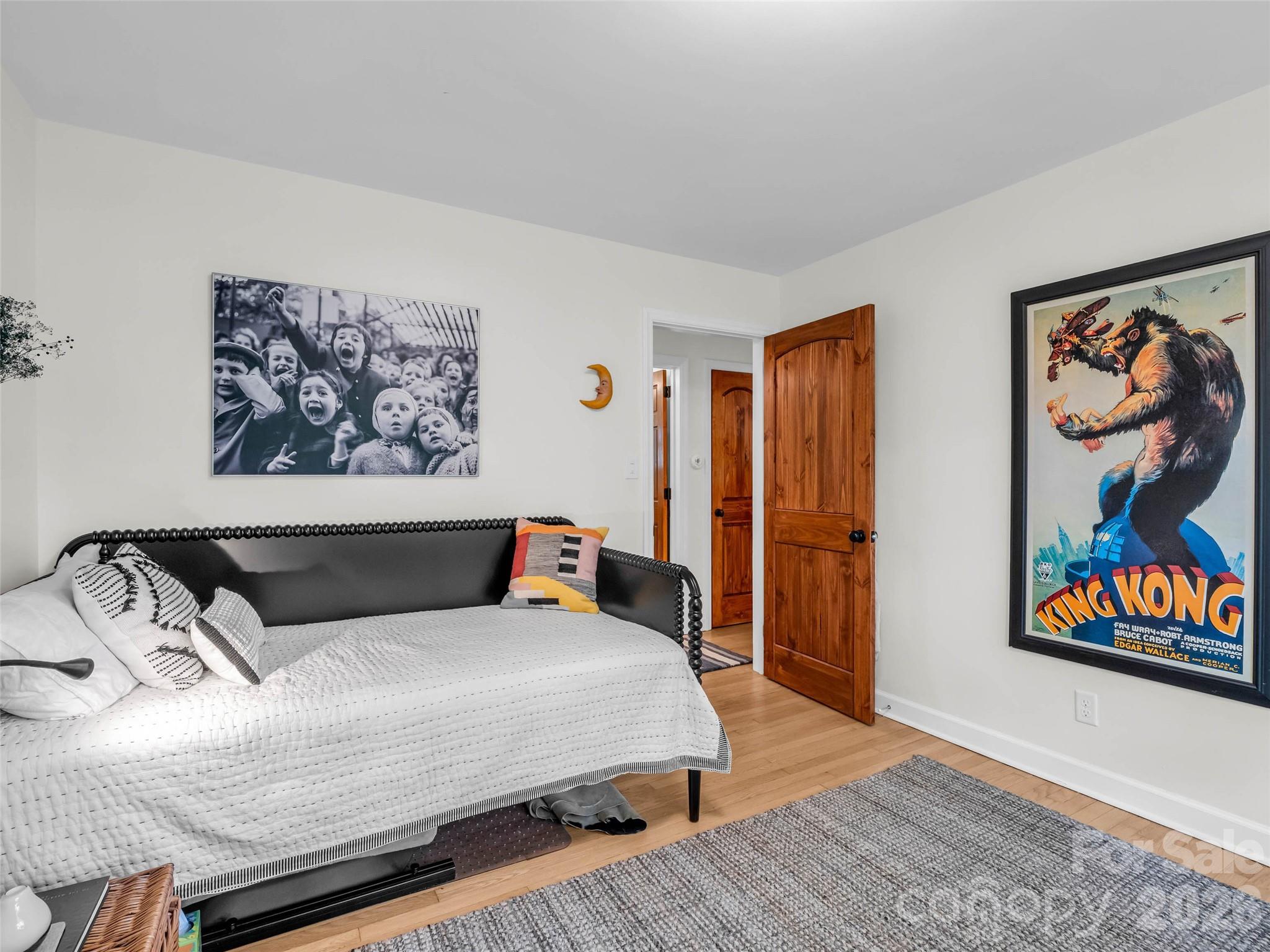 2 Bevlyn Drive — Asheville