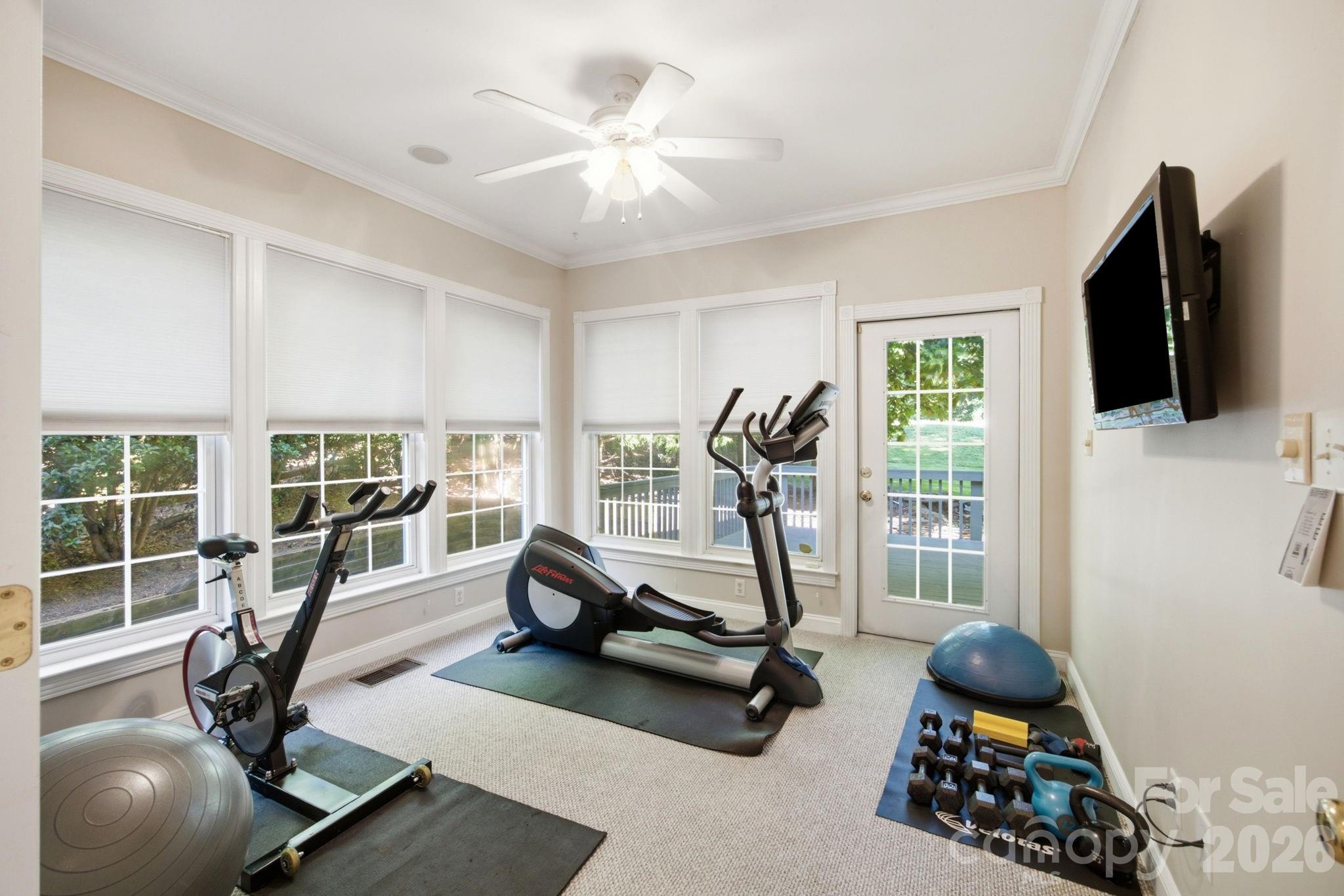 16043 Agincourt Drive — Huntersville