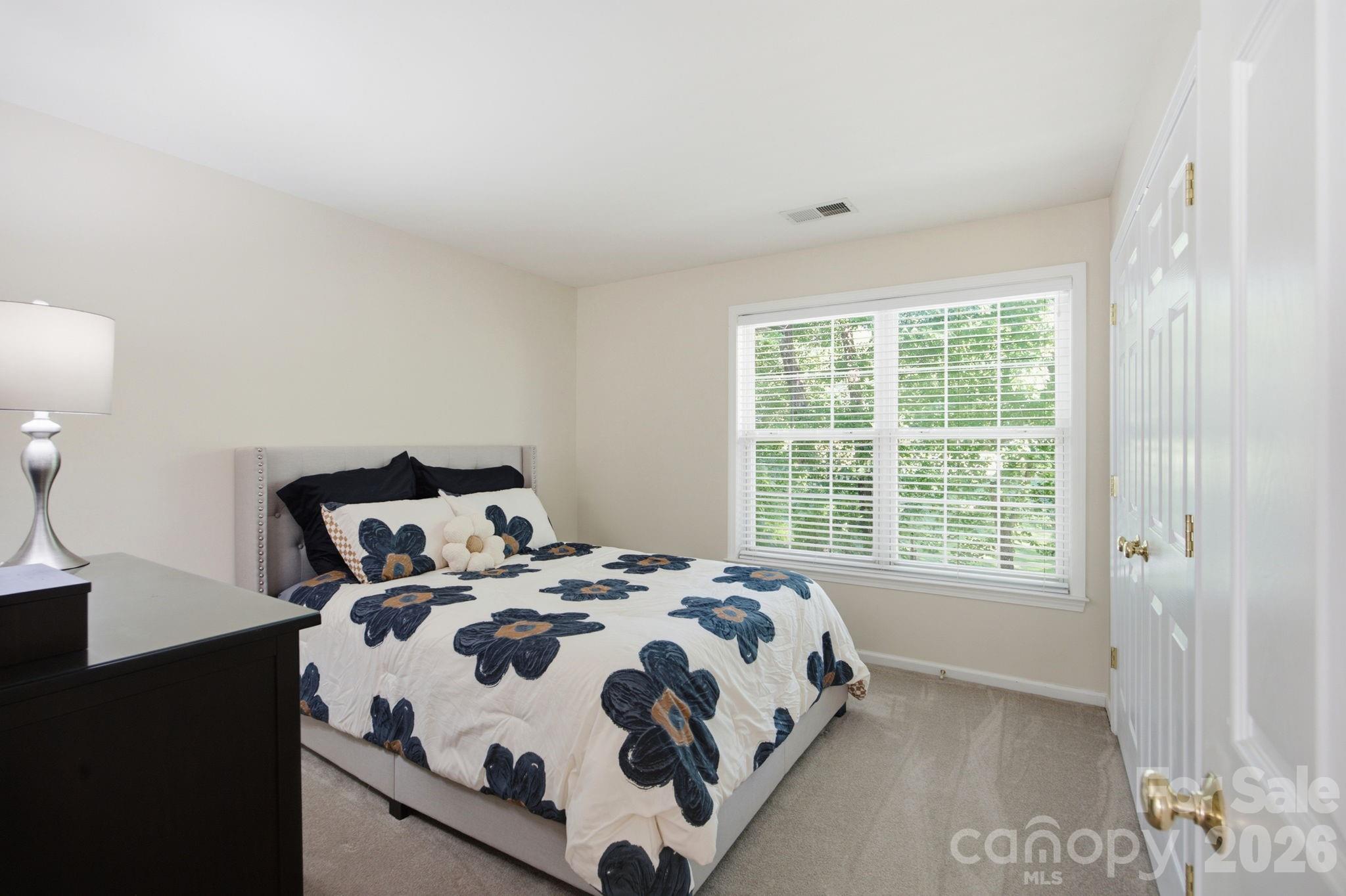 16043 Agincourt Drive — Huntersville