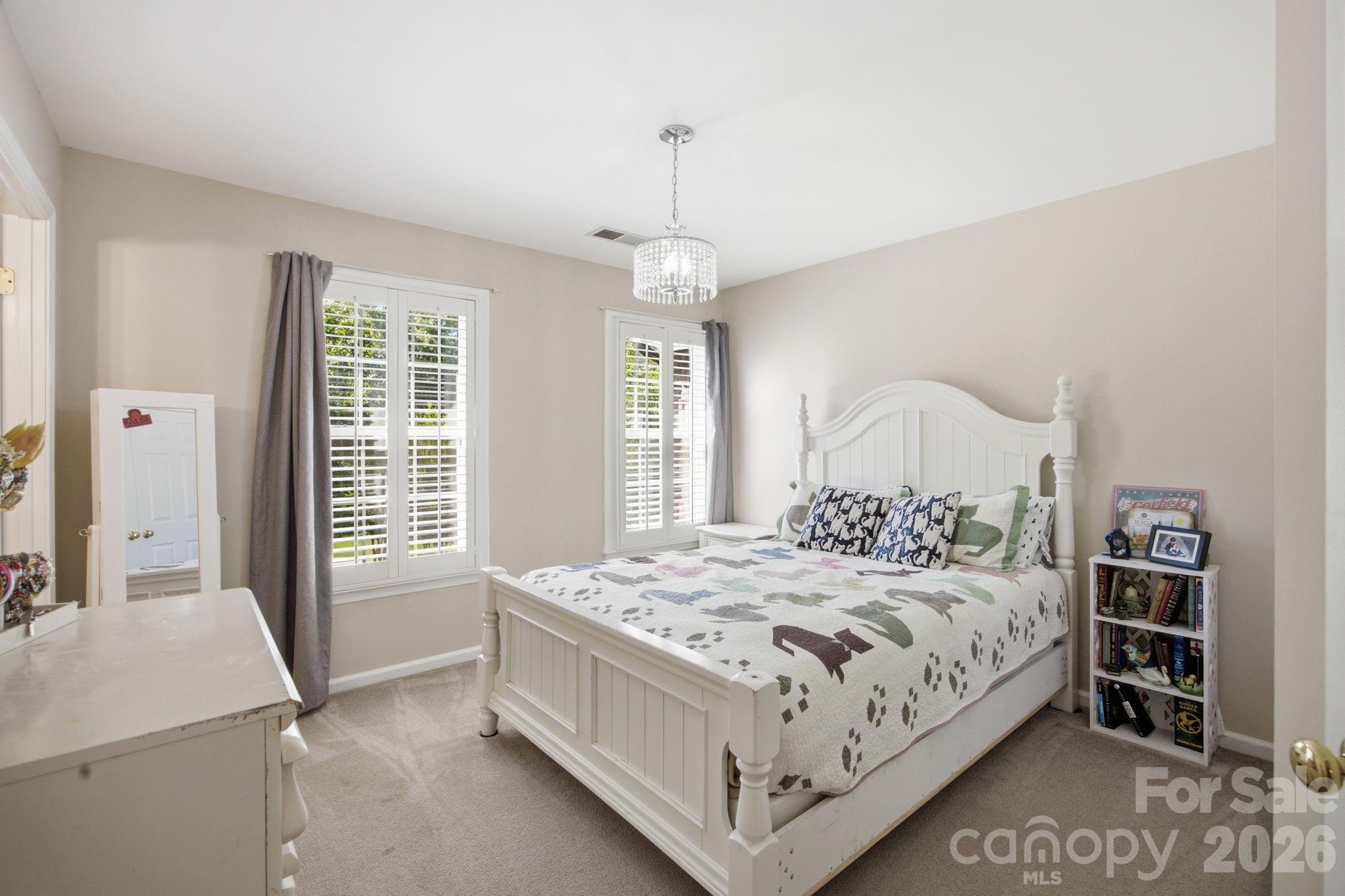 16043 Agincourt Drive — Huntersville