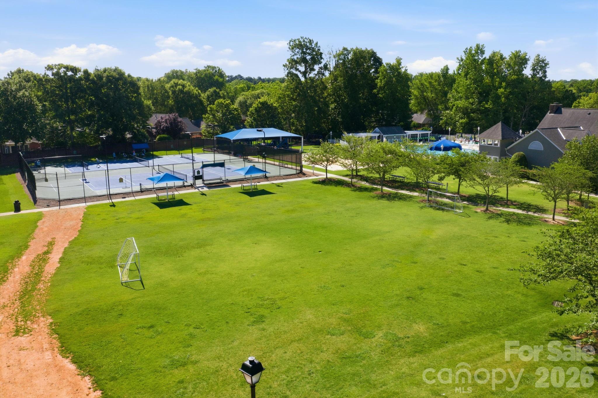 16043 Agincourt Drive — Huntersville