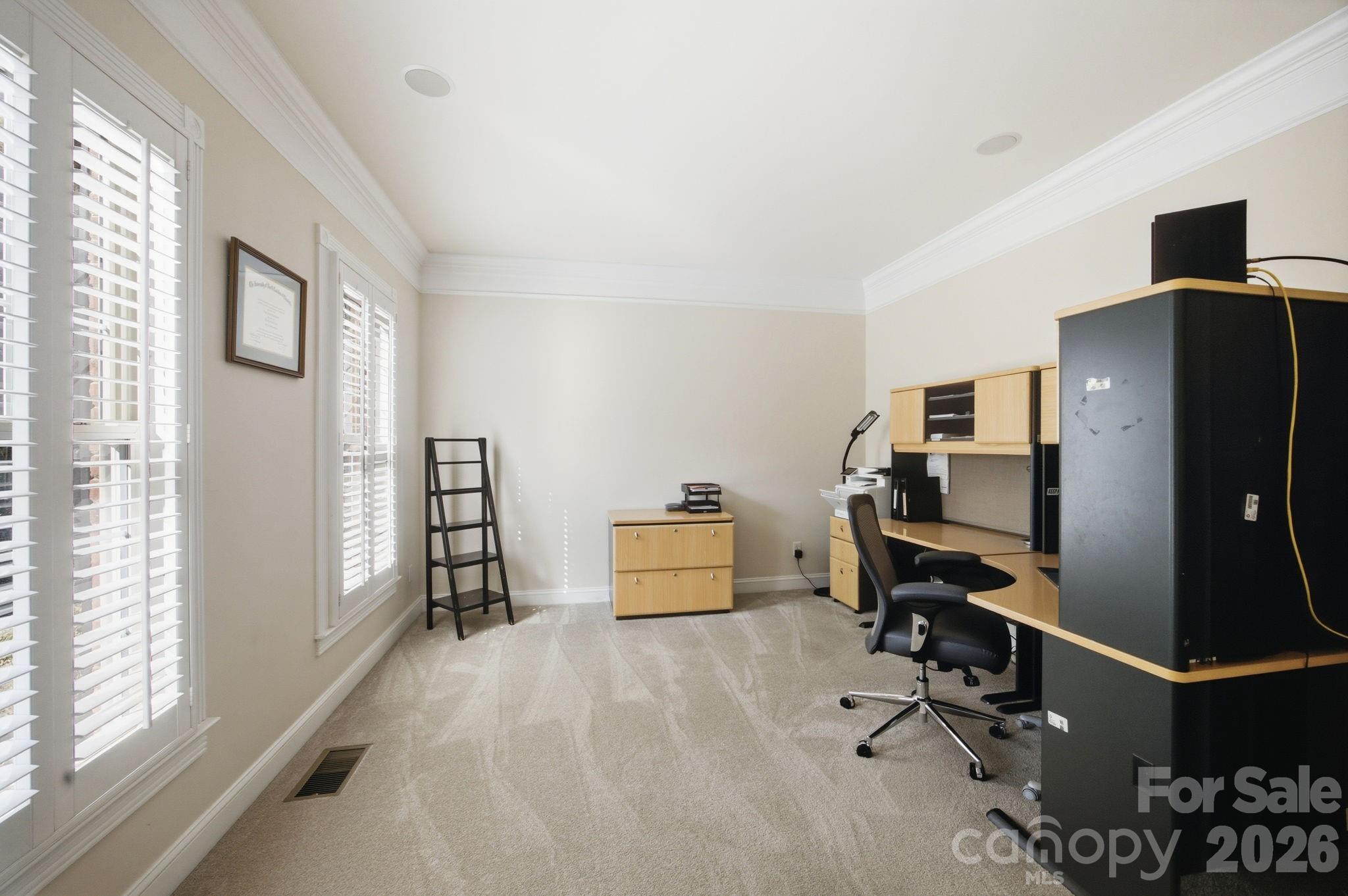 16043 Agincourt Drive — Huntersville