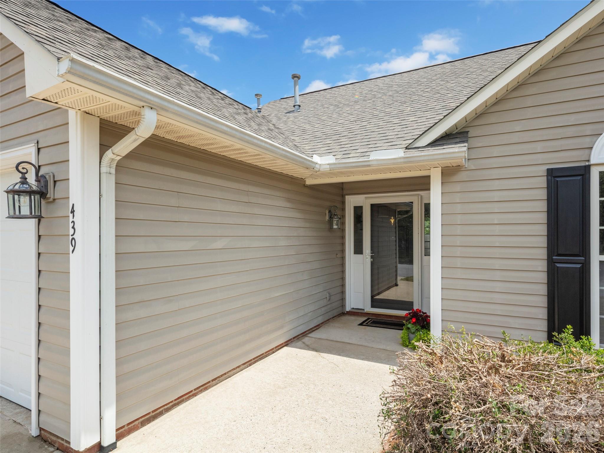 439 Glensprings Drive — Fletcher