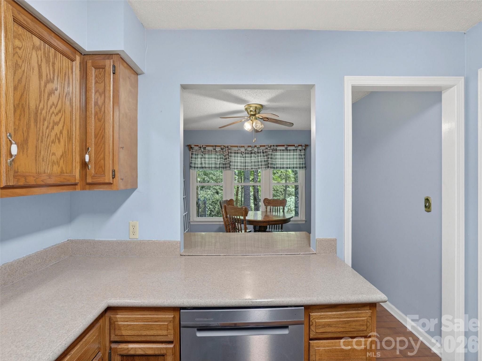 743 Kyles Creek Road — Hendersonville